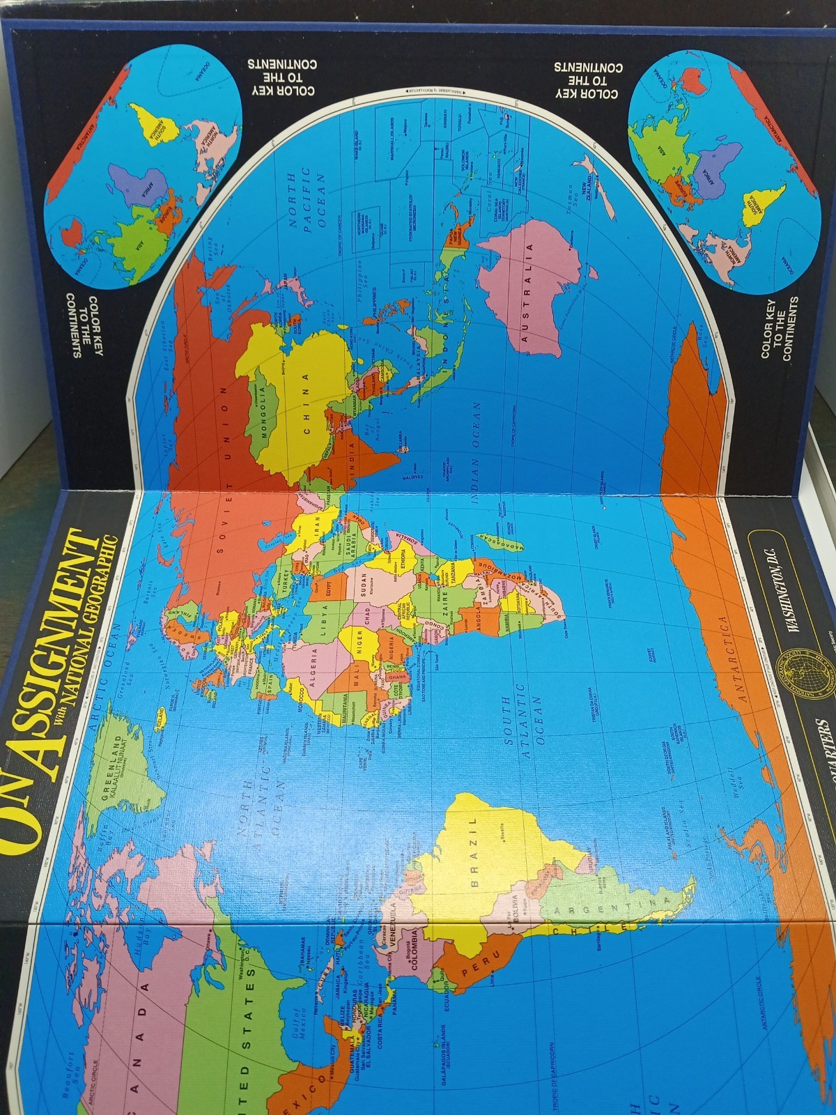 On Assignment with National Geographic Board Game Complete Vintage 1990