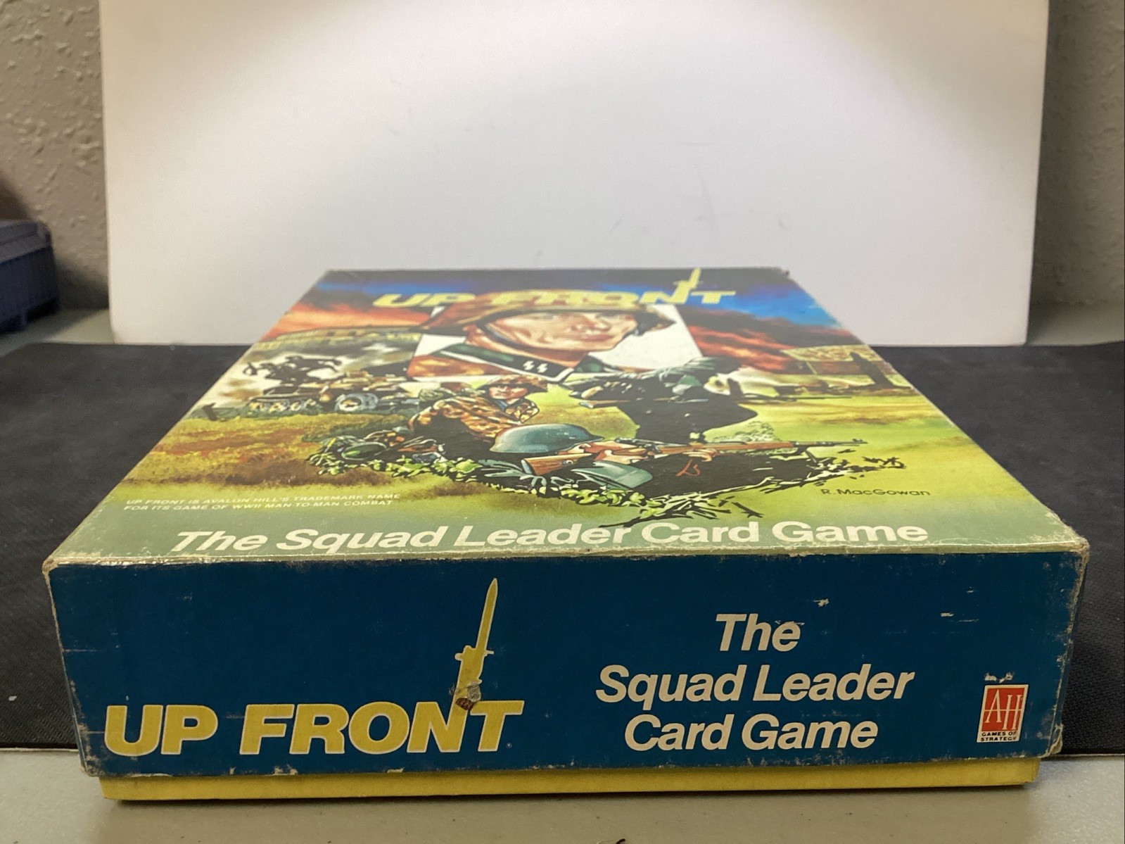 UP FRONT The Squad Leader Card Game Avalon Hill Game Company BOARD GAME PV24263