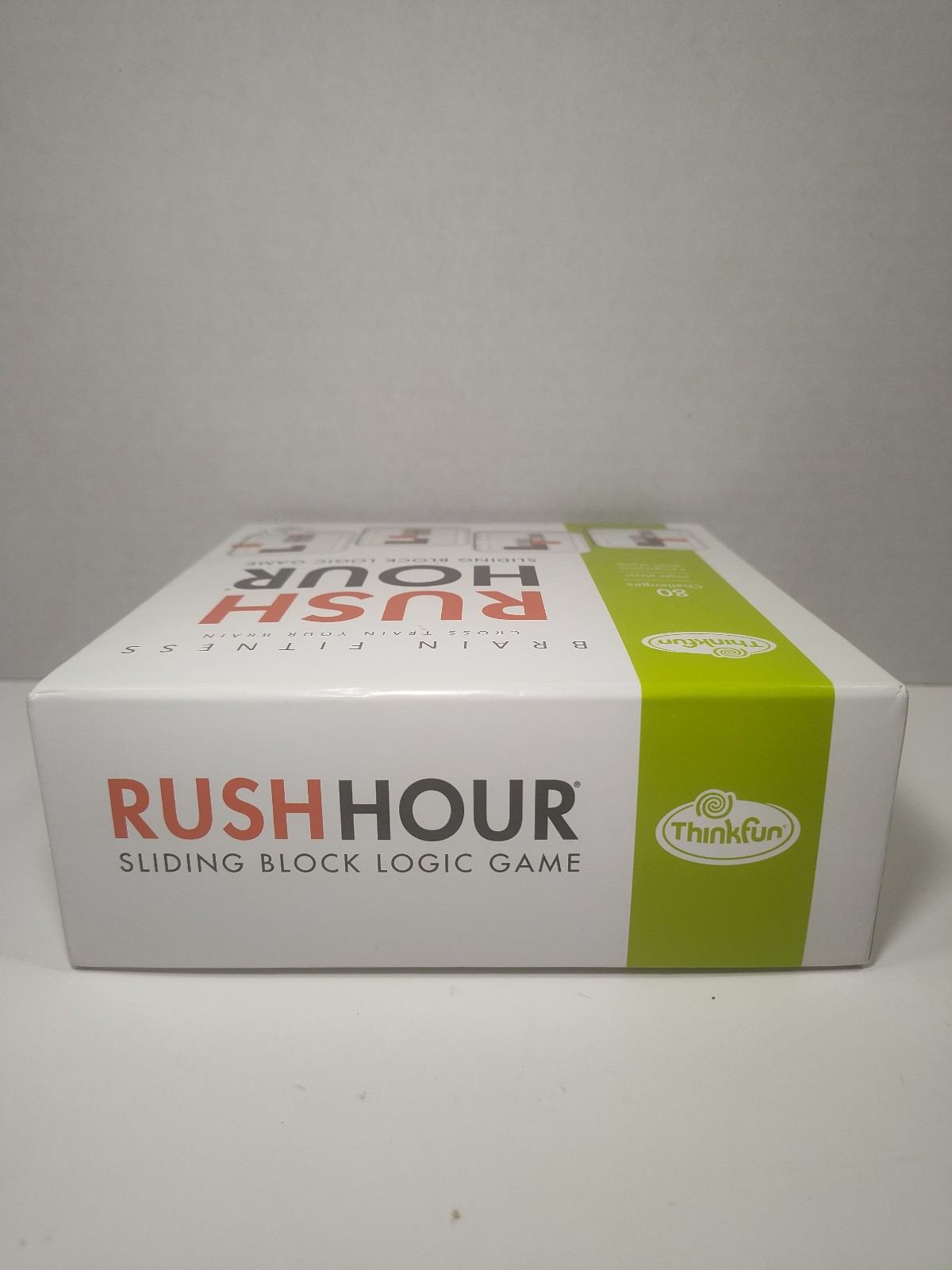ThinkFun Rush Hour Game Complete 80 Challenges Sliding Block Logic Brain Teaser