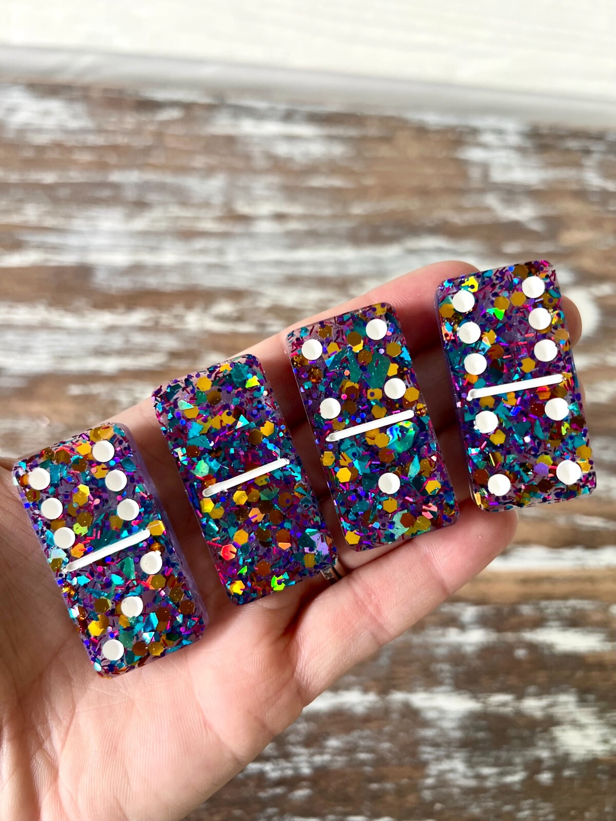 Dazzling Sparkle Glitter Resin Dominoes Game with Velvet Bag 28 pieces Glitter