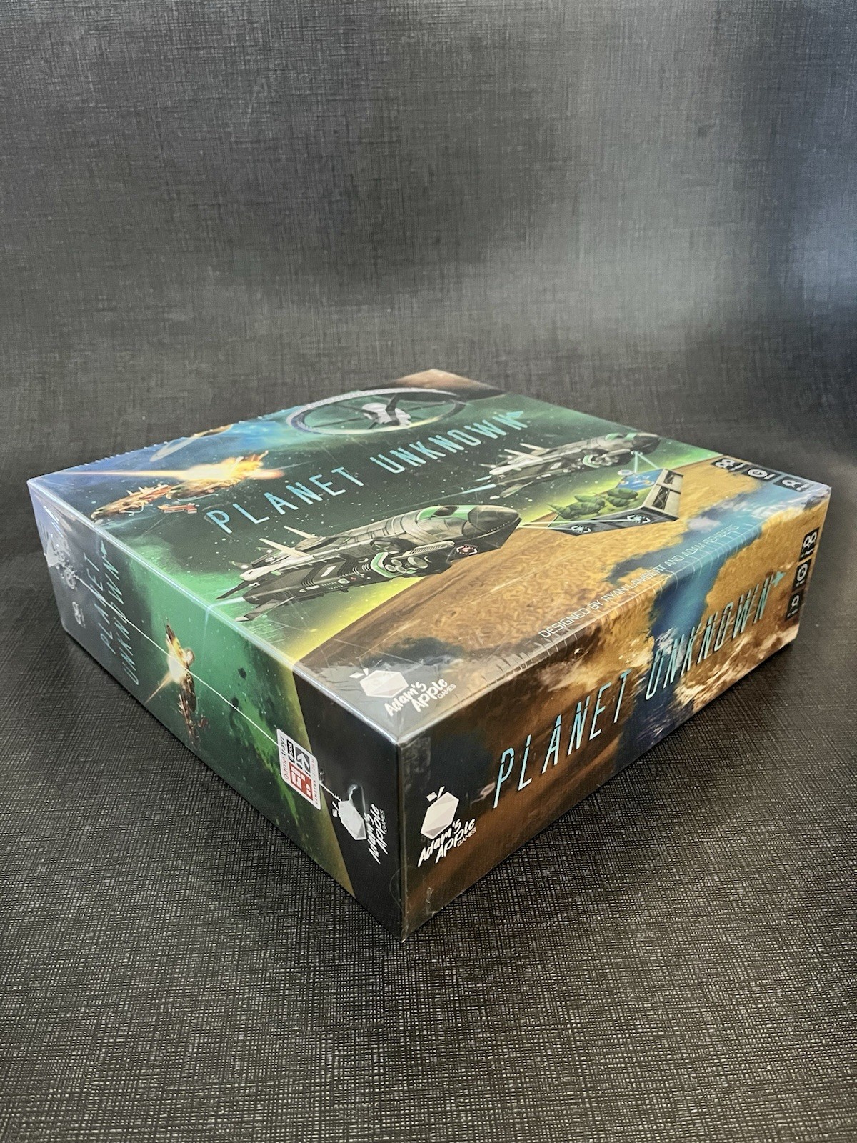 Planet Unknown: A Competitive Polyomino Tile Placement Game For 1-6 Players