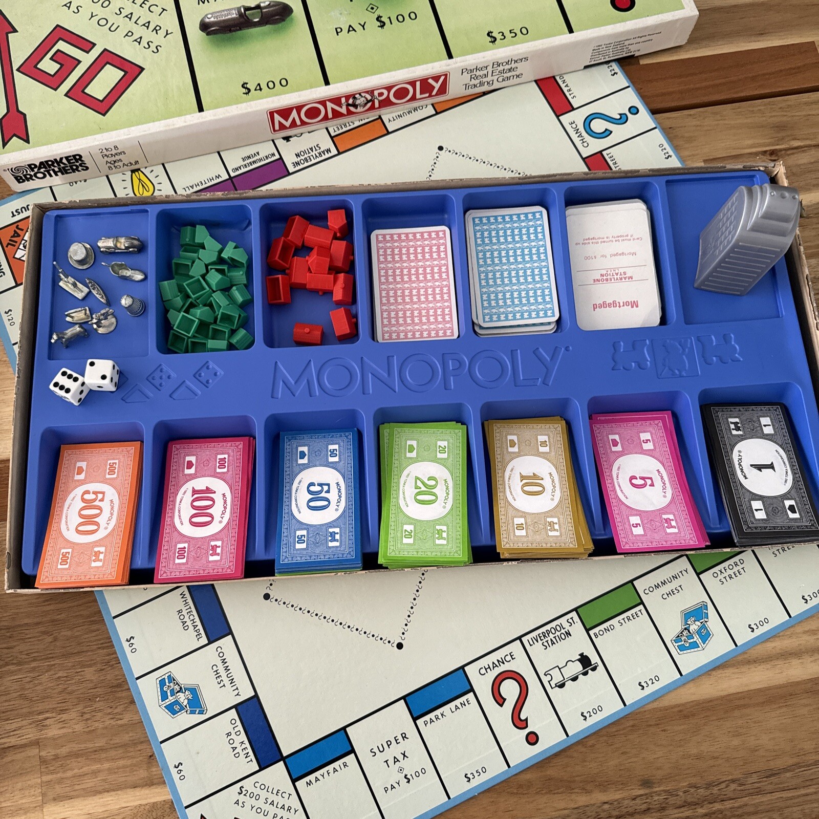 1992 Monopoly Board Game Parker Brothers New Zealand COMPLETE