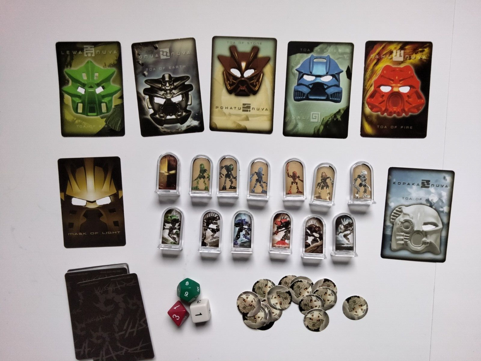 Bionicle Mask Of Light The Board Game Lego AGES 6 UP 2 TO 6 PLAYERS -YEAR 2003