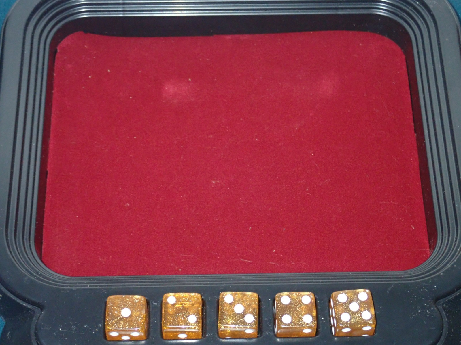 Yahtzee Deluxe Edition 1997 Gold Dice