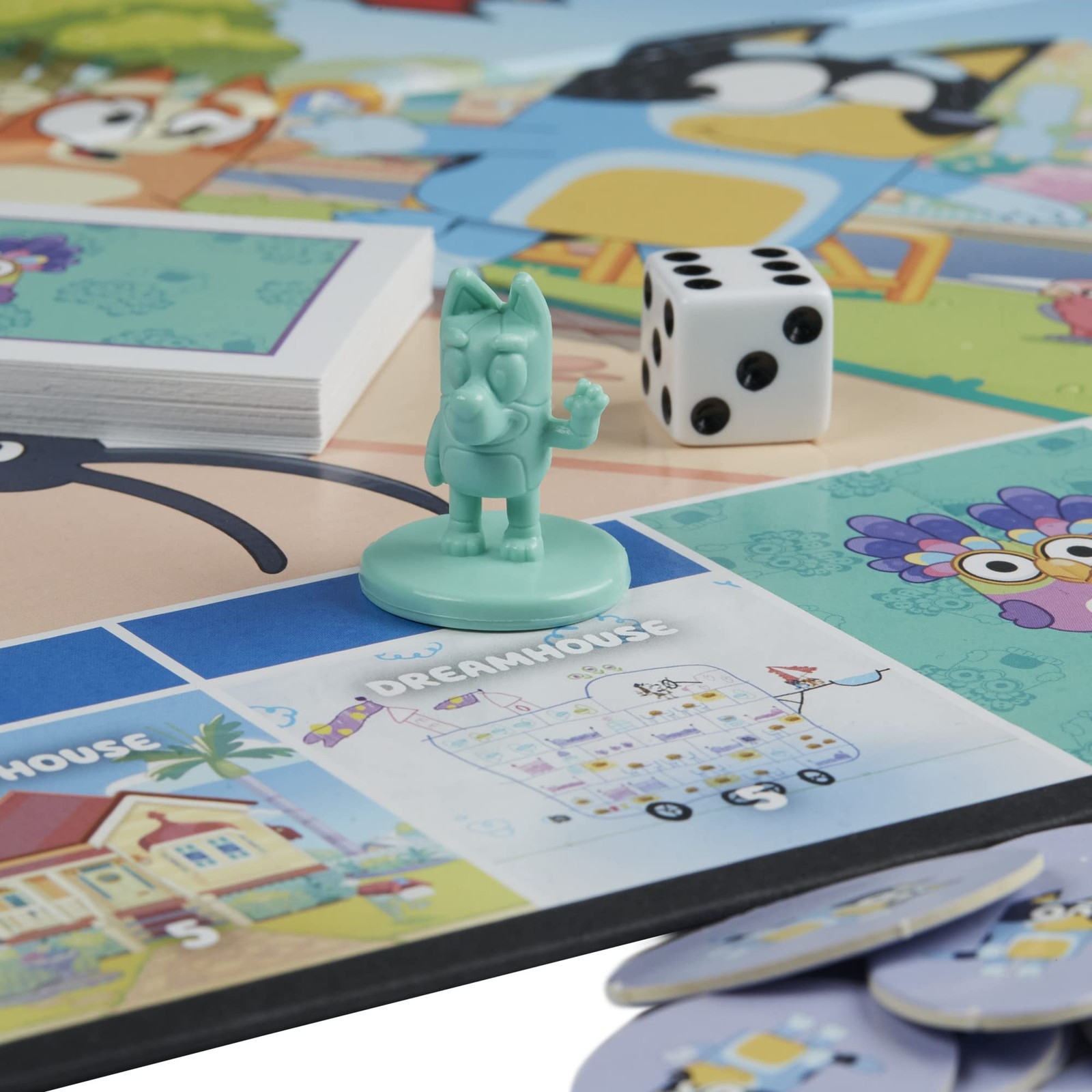 Hasbro Gaming Monopoly Junior Bluey Edition 10.51 x 13.11 x 0.1 inches, Blue