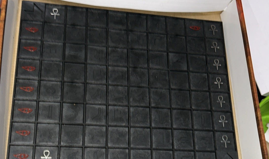 Laser Board Game Khet 2.0 Strategy For Parts Or Repair Complete Used