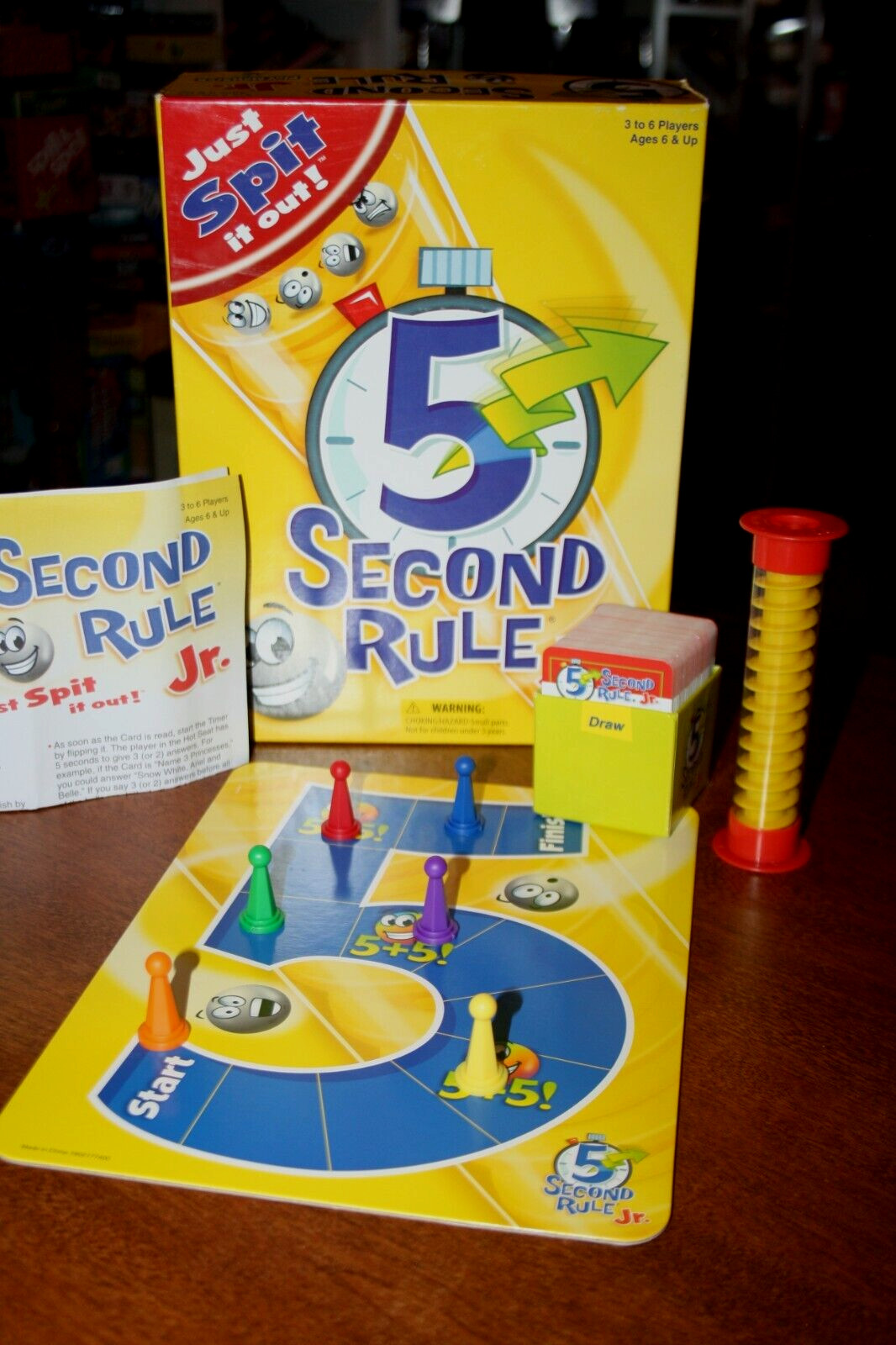 5 Second Rule JR. Board Game – Just Spit It Out! Ages 5 and Up -PlayMonster 2016