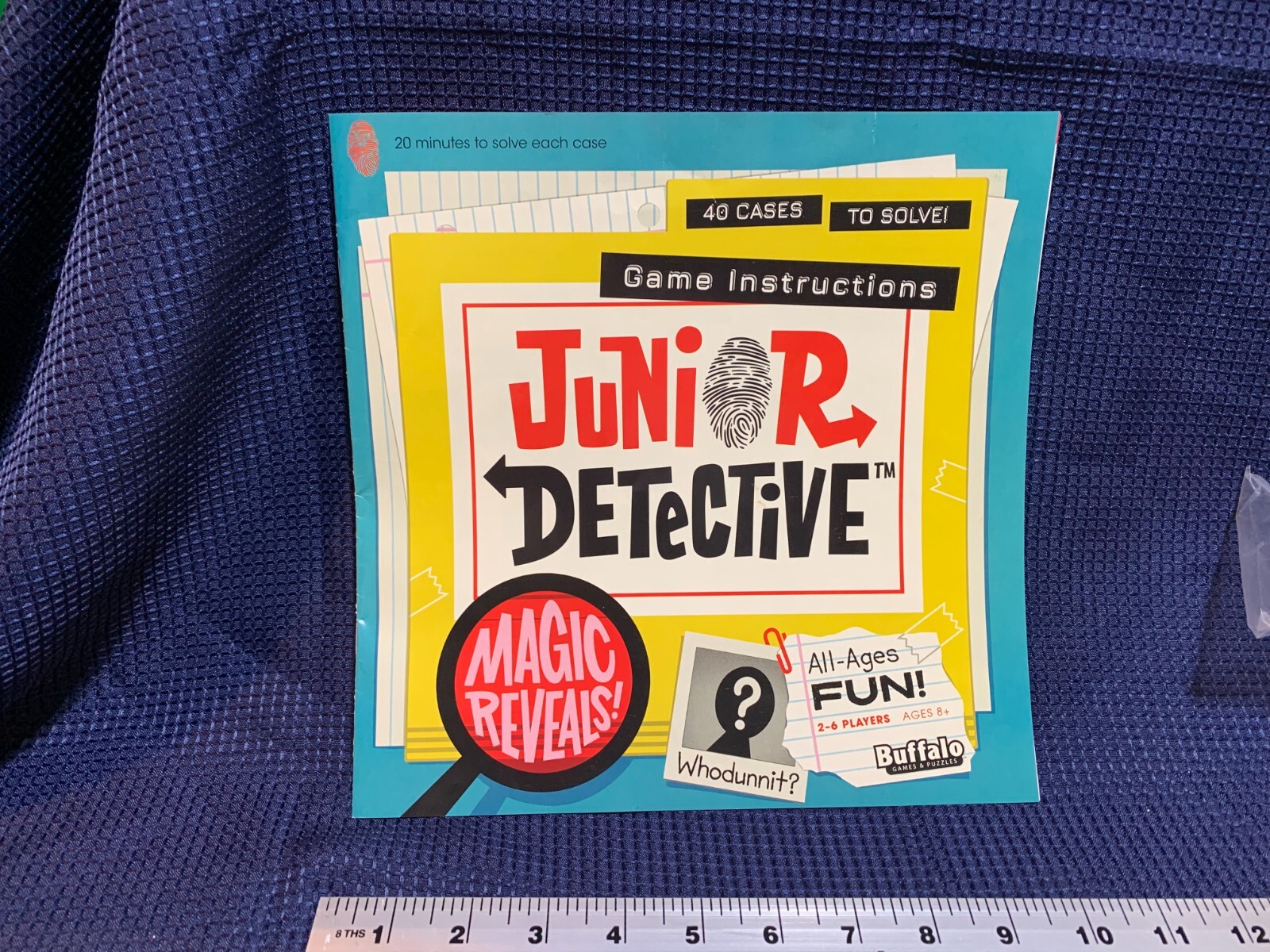 Junior Detective Board Game by Buffalo Games Complete Great Condition