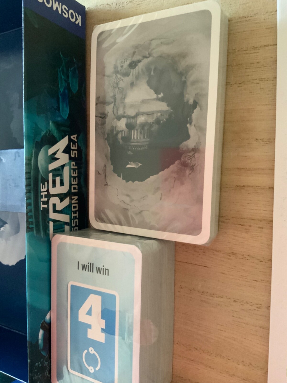 Thames & Kosmos The Crew: Mission Deep Blue Sea Co-Op Card Game