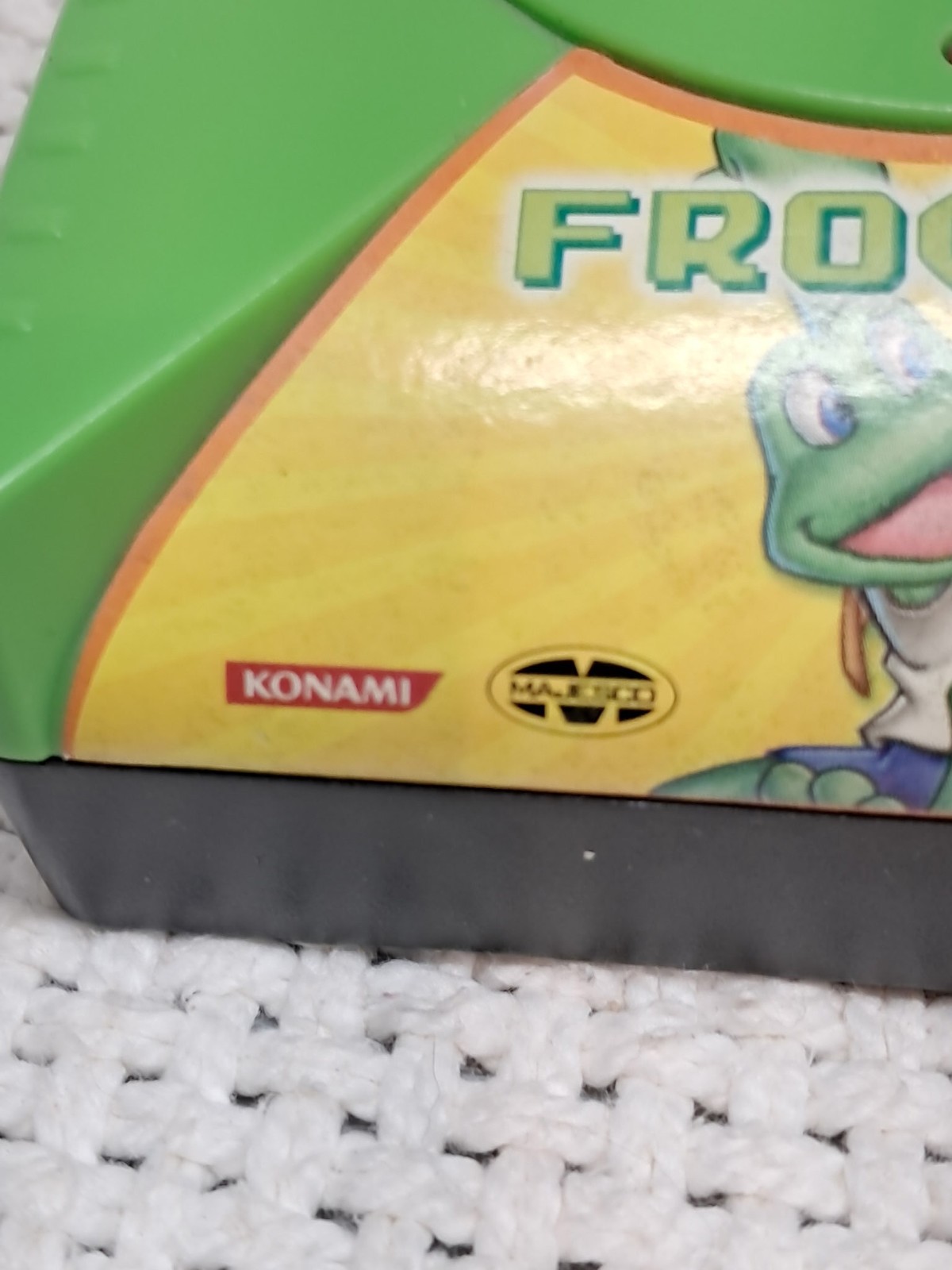 Konami Classic Frogger Plug-N-Play TV Arcade Game Console Toy new batteries
