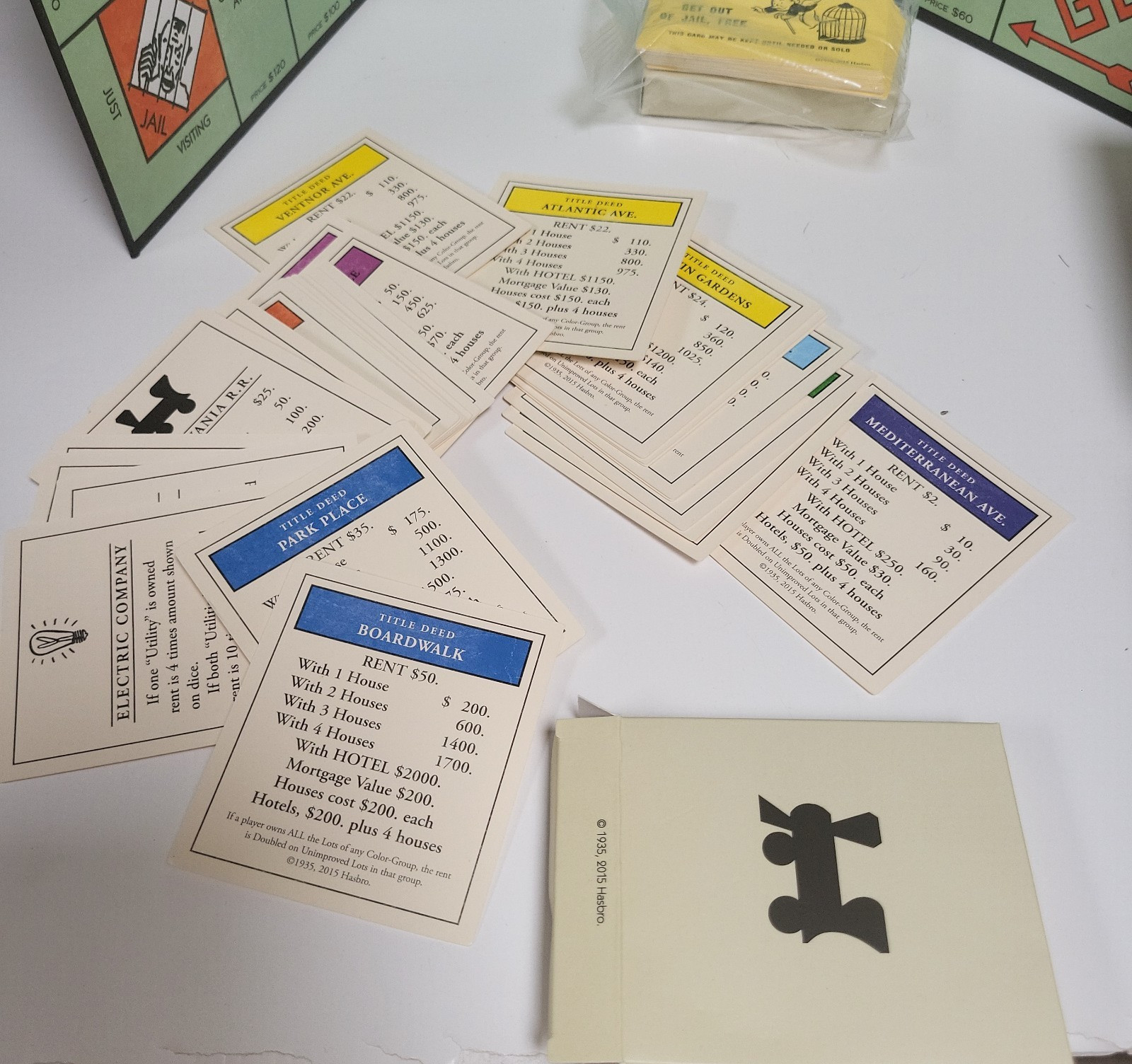 Monopoly Vintage Bookshelf Edition – WS Game Company