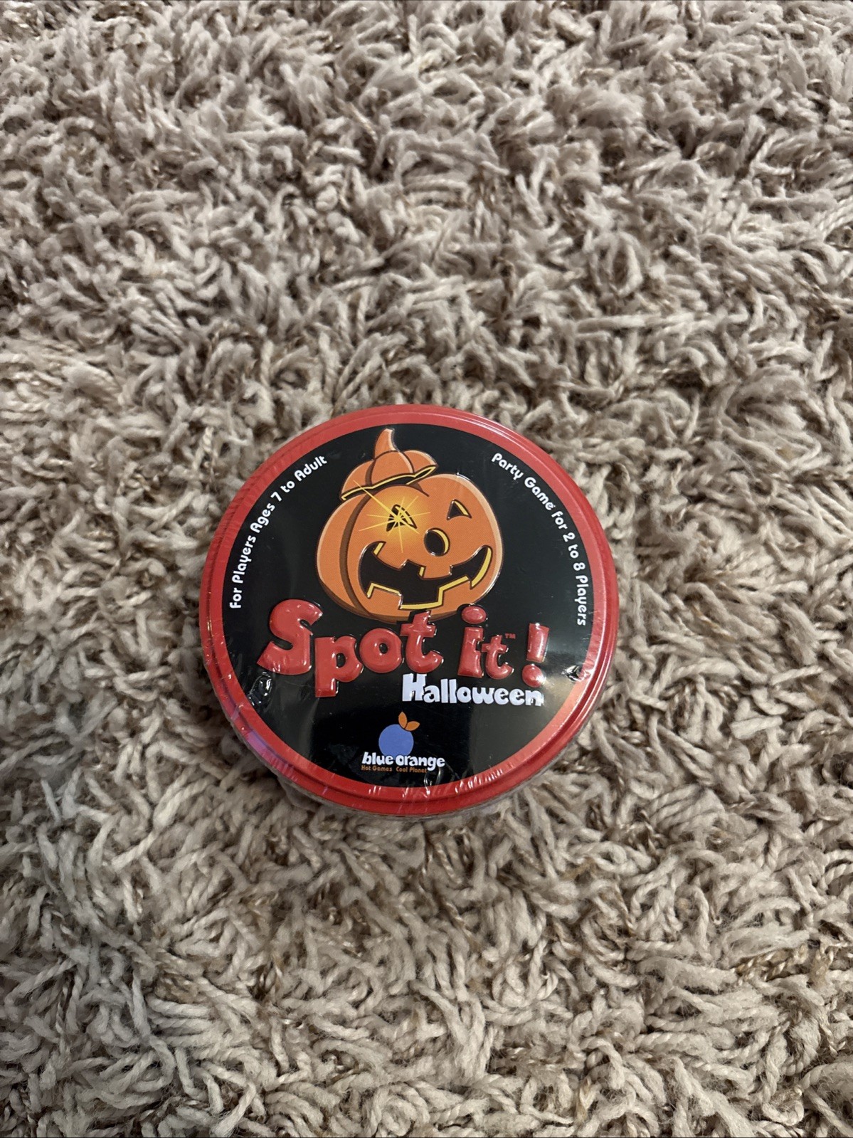 Spot It! Halloween – Matching Card Game – Blue Orange 2012