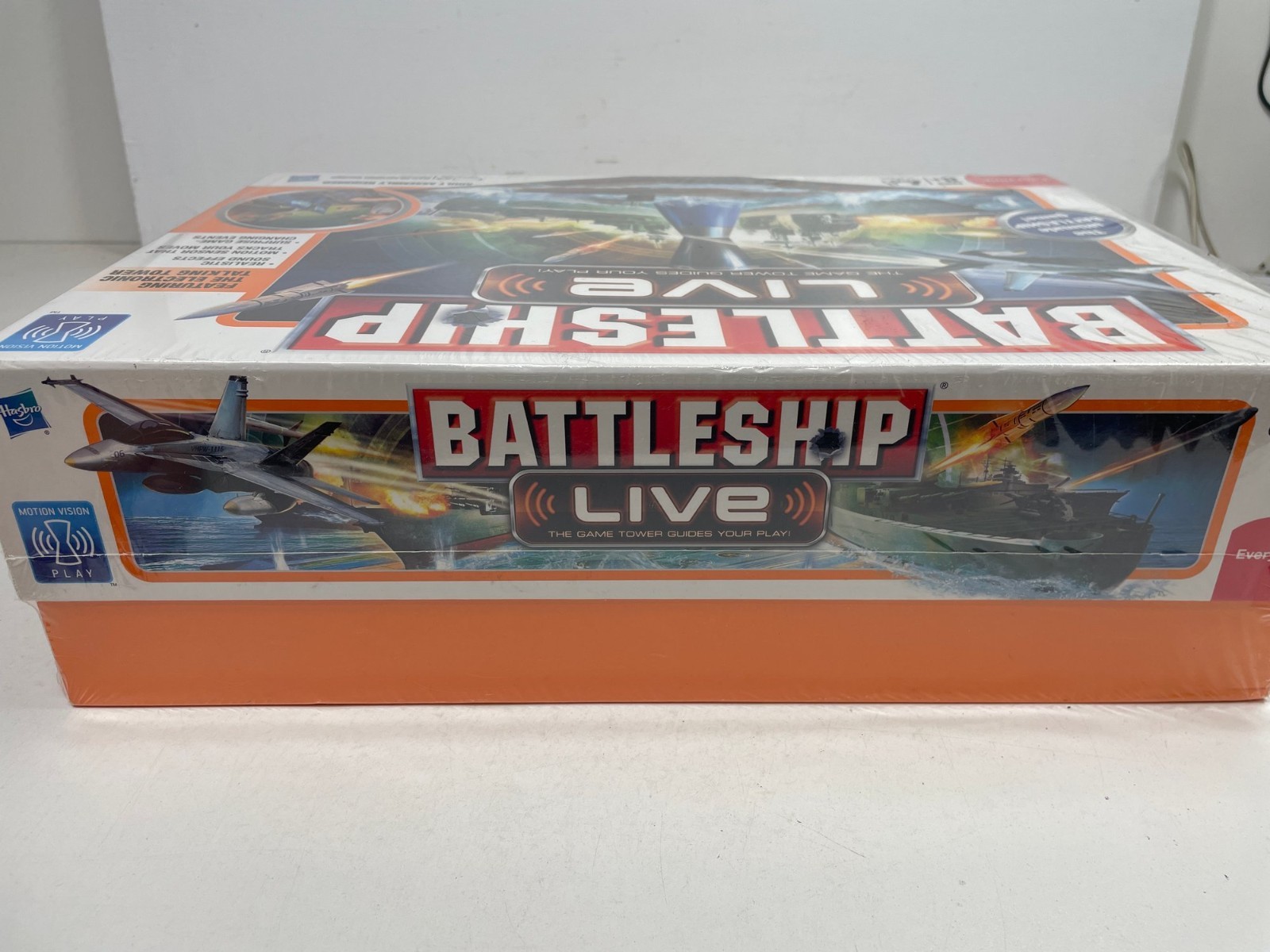 Hasbro Battleship Live Board Game 2011 Electronic Talking Tower NEW Sealed Box