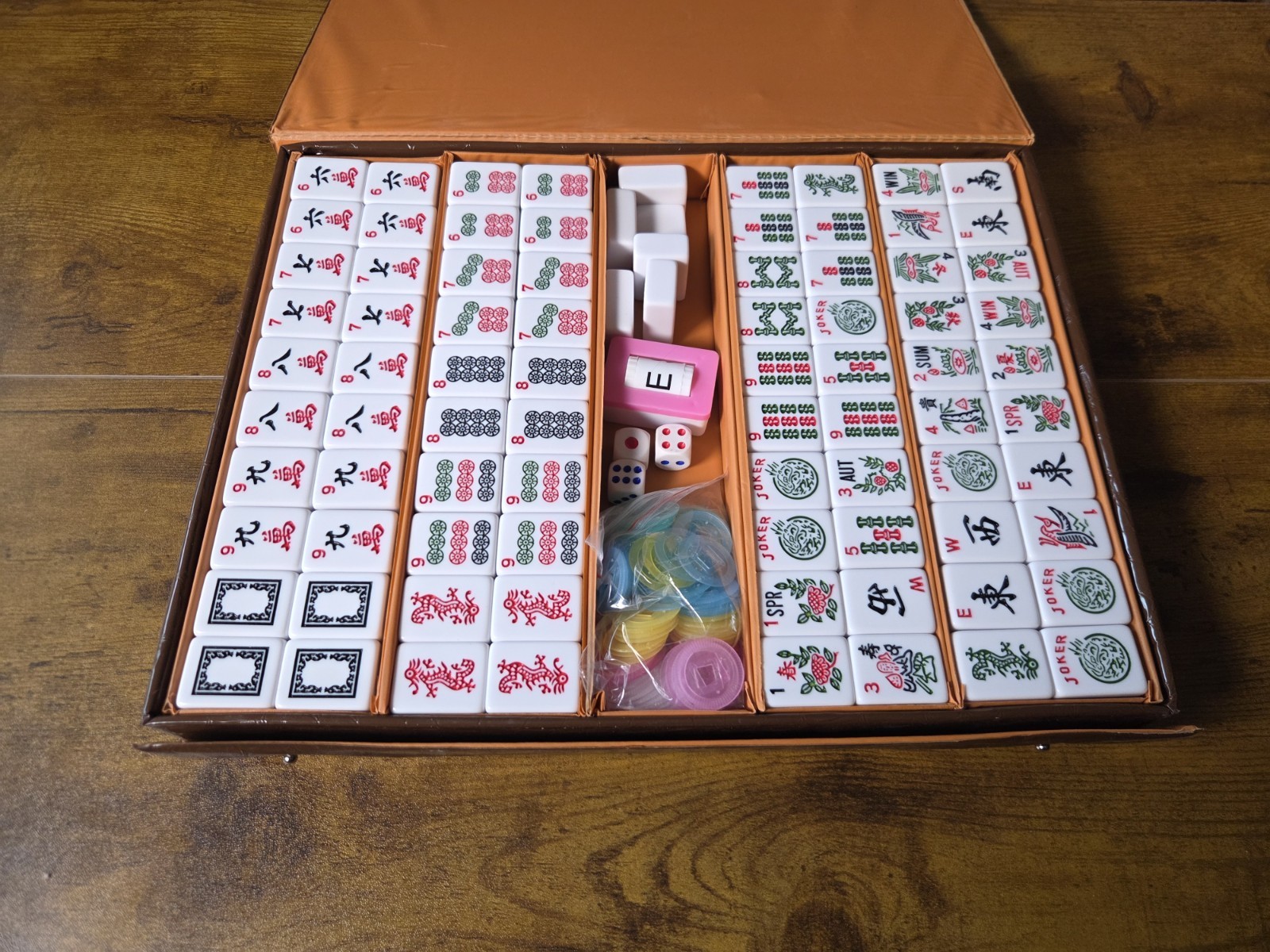 Vintage MahJong Chinese Game Tri 3 Color 2 Layer Tiles Set Cream w/ Case