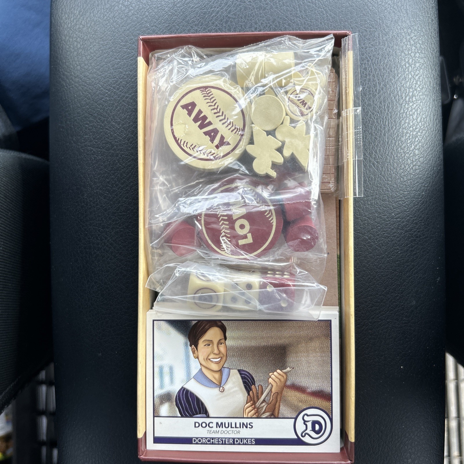 Hate Me Games Bottom of the 9th Sports Baseball Dice Card Game