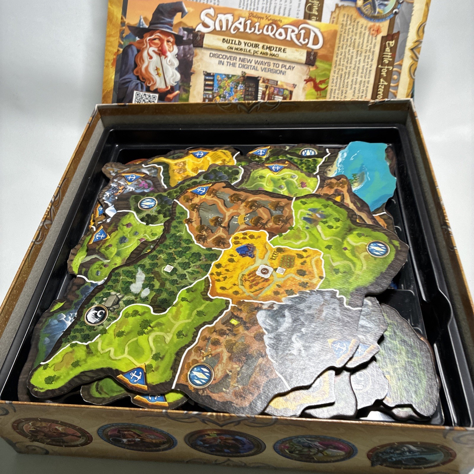 Small World of Warcraft Board Game Days of Wonder Blizzard 2-5 Players Complete