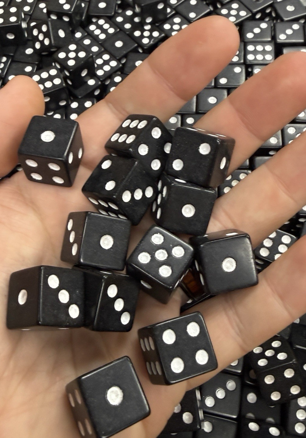 Bulk Lot 2800+ Black Dice White Pips 6 Sided Die 5/8″ 16mm Gaming Casino 26 lbs
