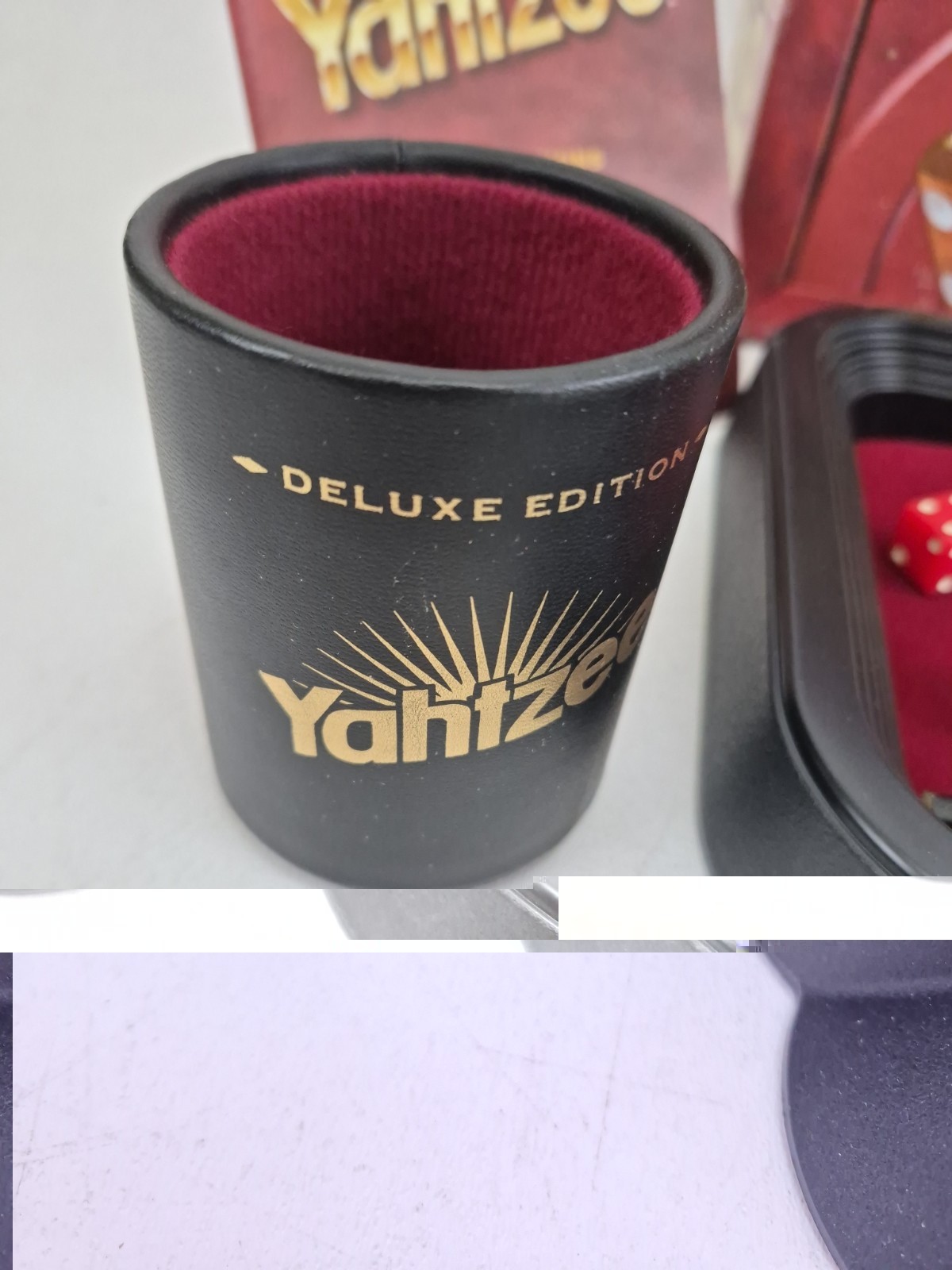 Milton Bradley Deluxe Edition Yahtzee Dice Game 1997 Complete