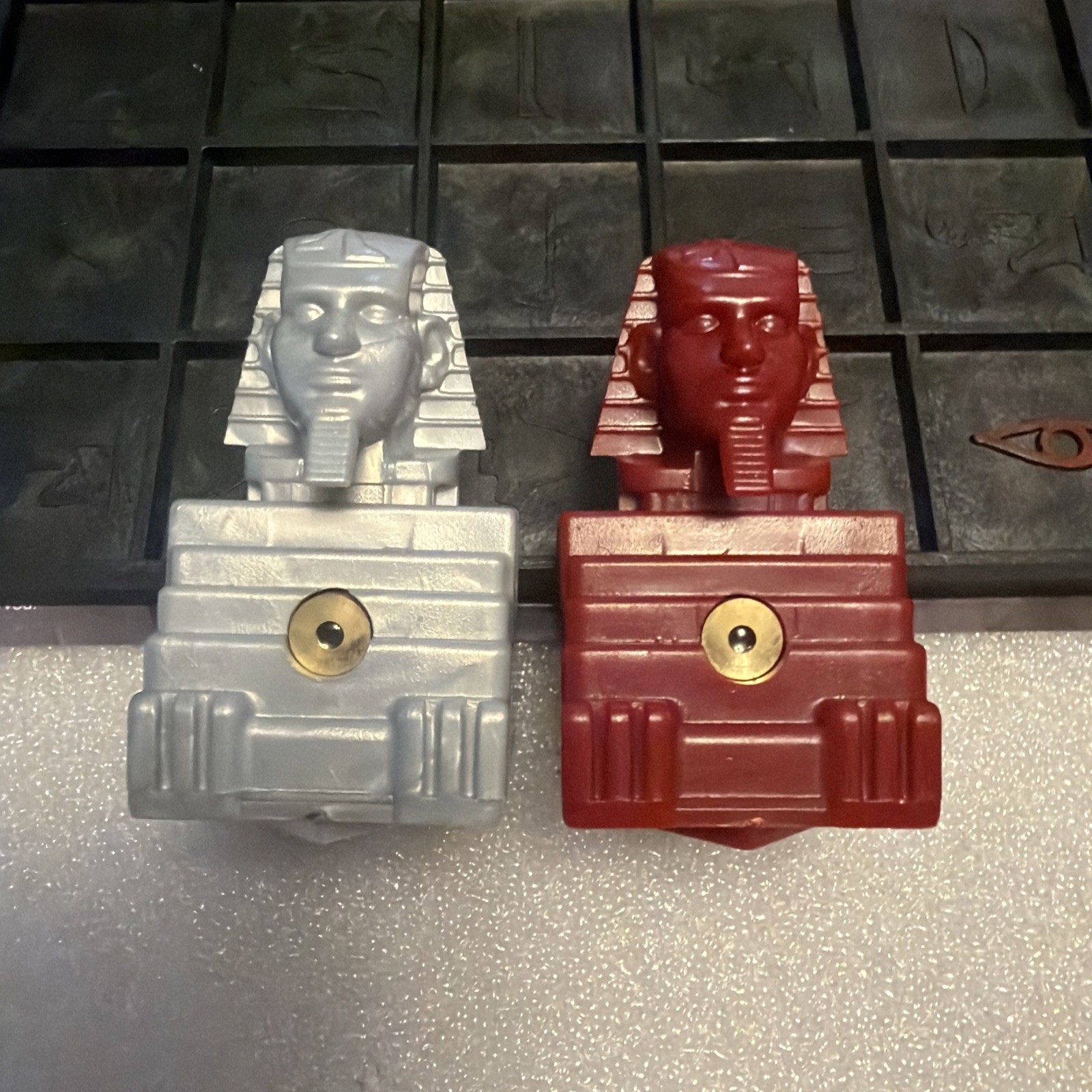 Laser Game Khet 2.0 Strategy 2010 Innovention Toys ~TESTED~ Complete. READ.
