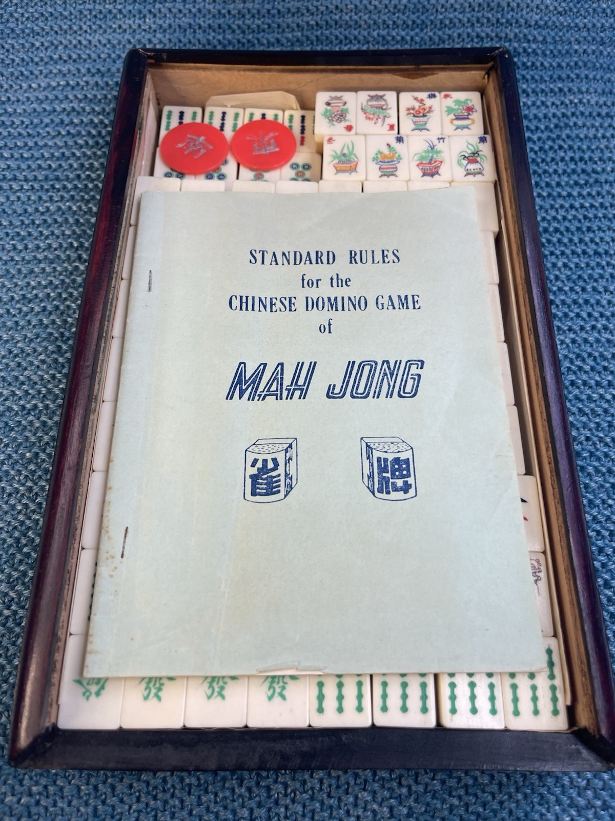 Antique 1920s Chinese Mahjong Set Bone & Bamboo Dovetail Tiles VTG