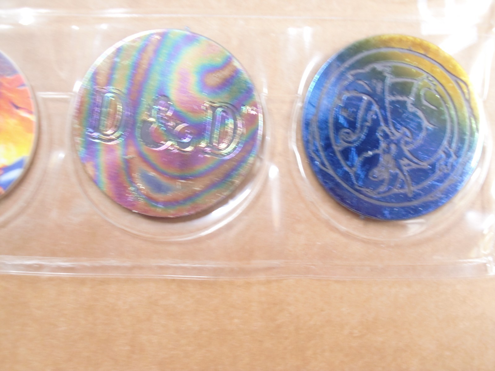 POGS/MILKCAPS DUNGEONS & DRAGONS COMPLETE SET OF (30) +2 SHEETED BY TSR IN 1994