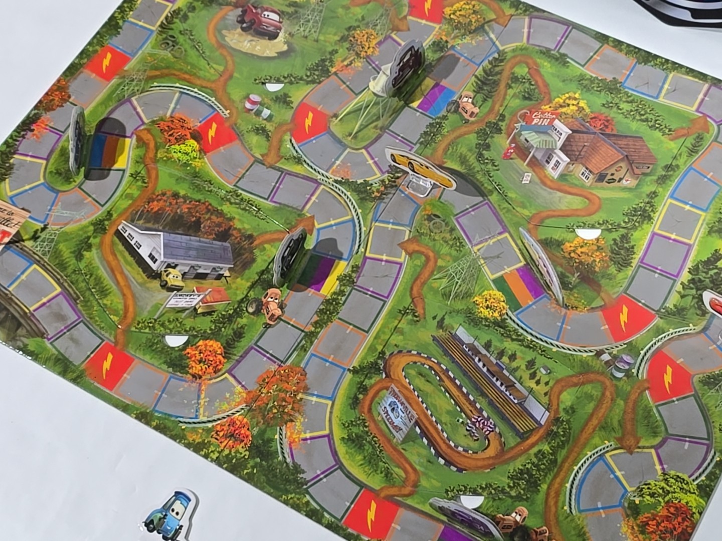 Disney Pixar Cars 3 Surprise Slides Lightning Fast Race Board Game Near Complete