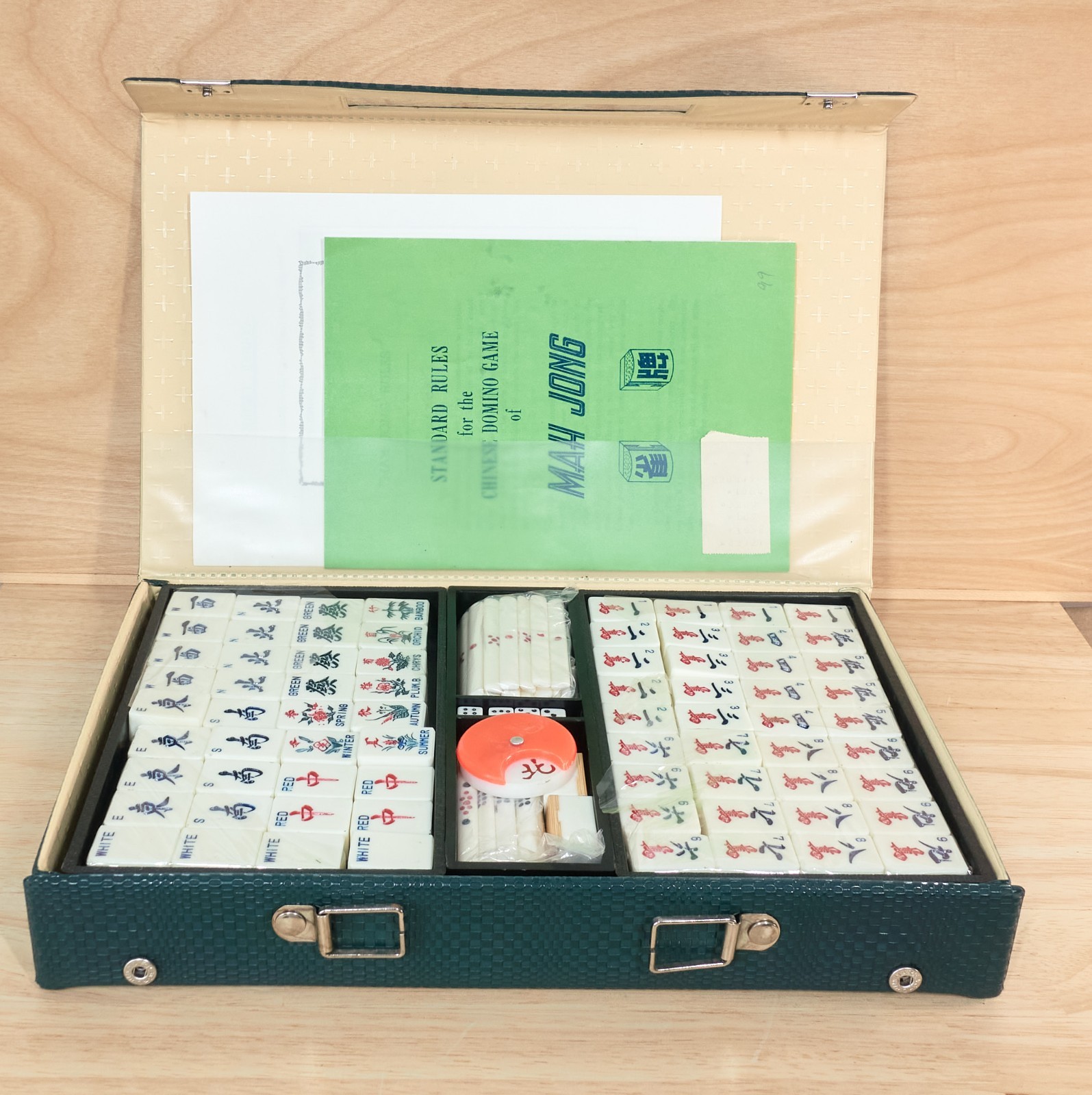 Vintage 1979 Chinese Mahjong Set Bamboo and Resin Tiles with Carrying Case