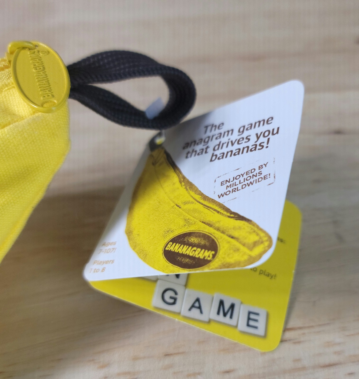 Bananagrams ORIGINAL WORD TILE GAME New!