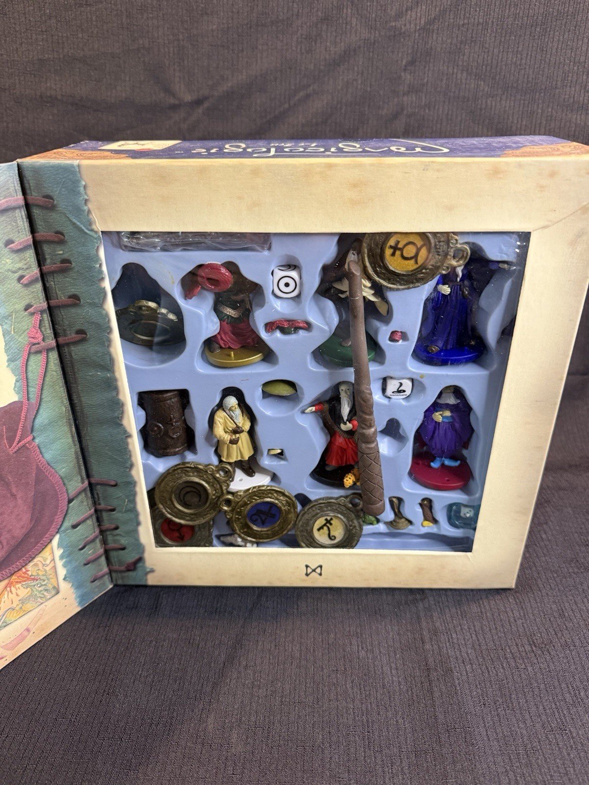Wizardology The Game COMPLETE Sababa Toys 2007 Wizards Magic Fantasy Book French