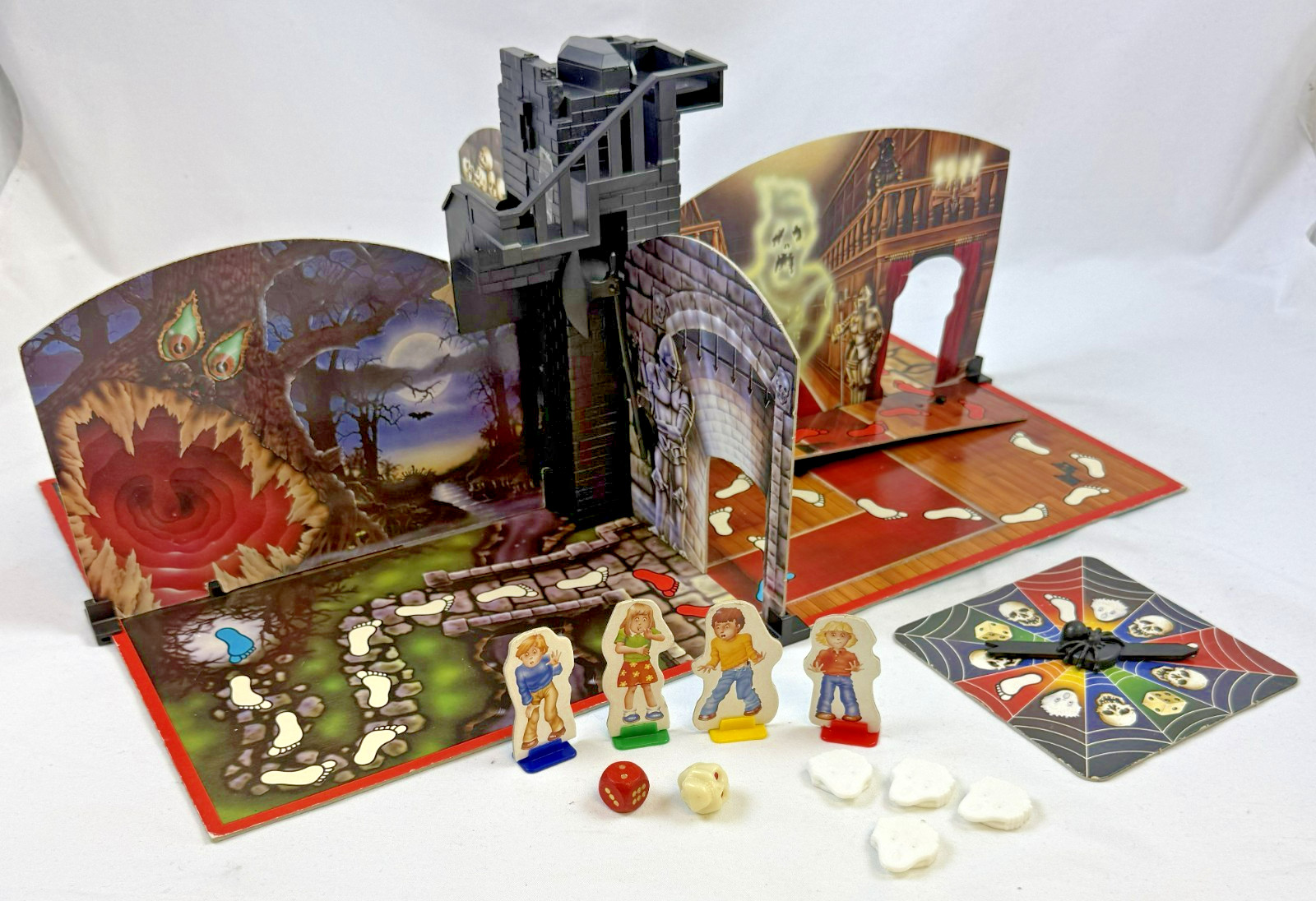 MB Games Haunted Castle Board Game Party Game Complete Vintage 80s