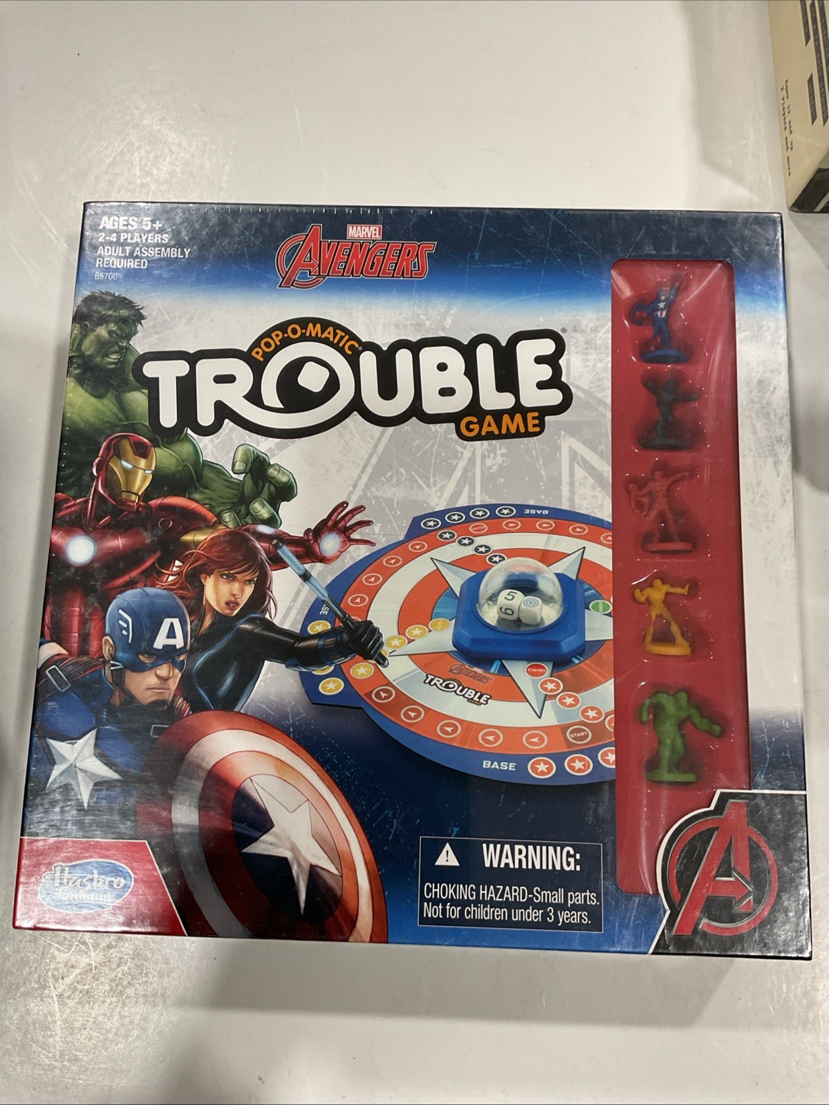 Hasbro Marvel Avengers Trouble Game Pop-O-Matic SEALED