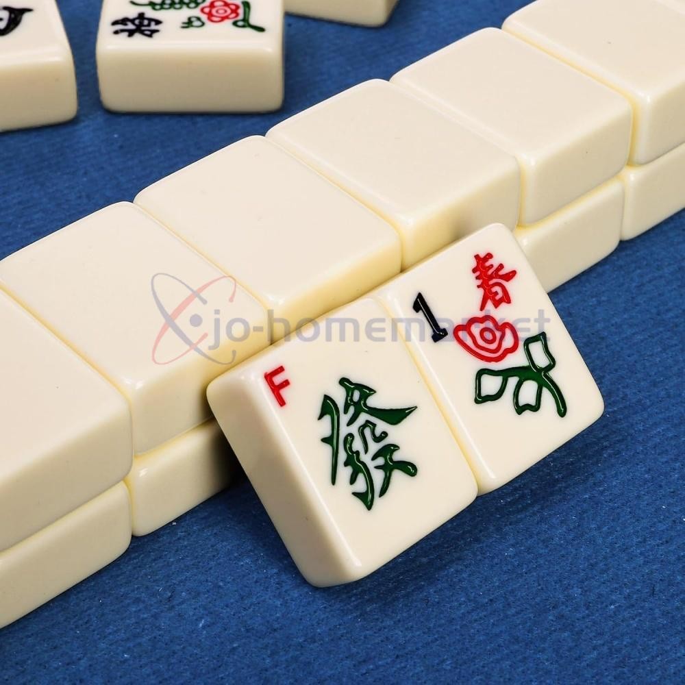 Vintage Chinese Mahjong Game Portable Set 144 Tiles w/ Storage Case Family Game
