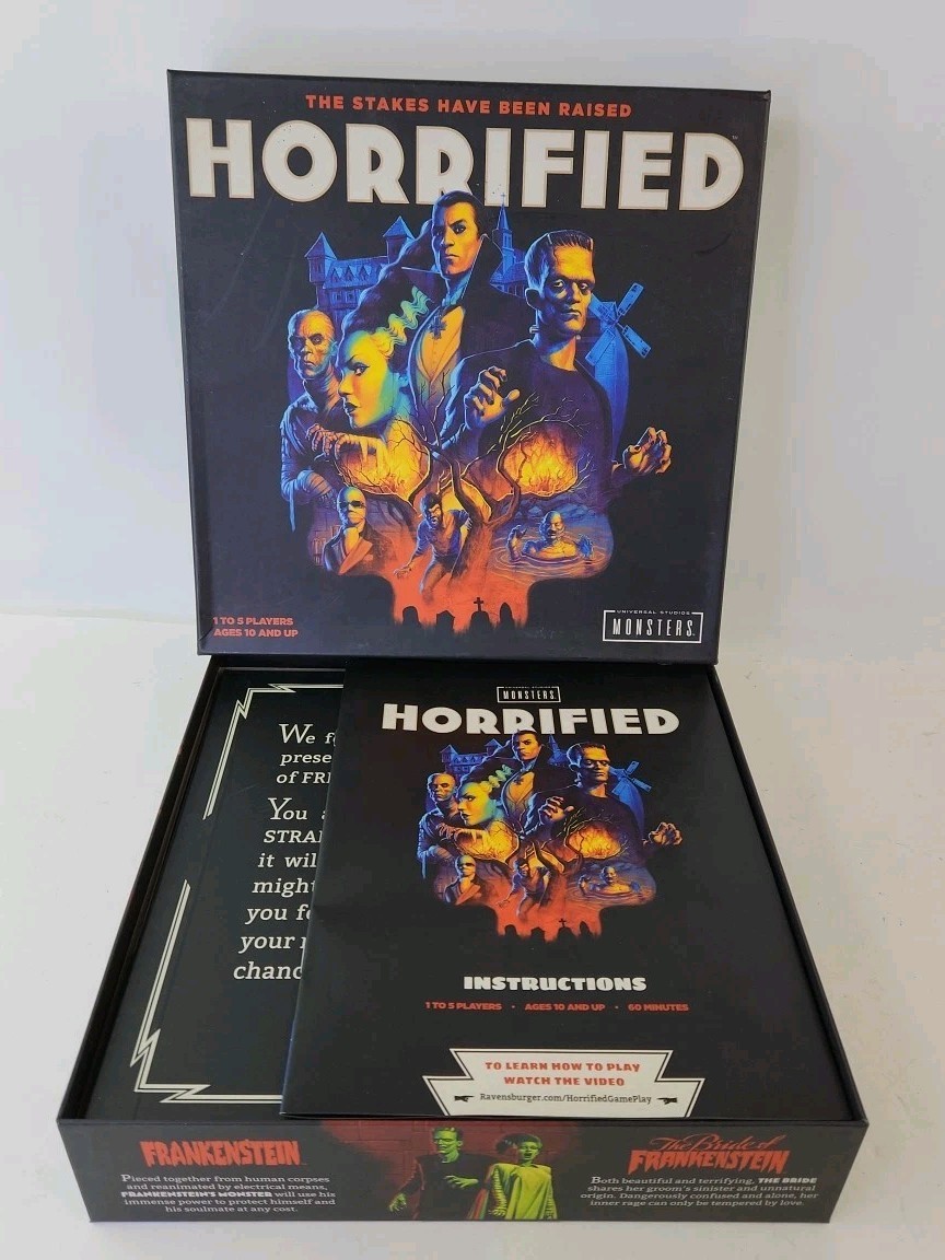 Ravensburger 60001836 Horrified Universal Monsters Strategy Board Game!