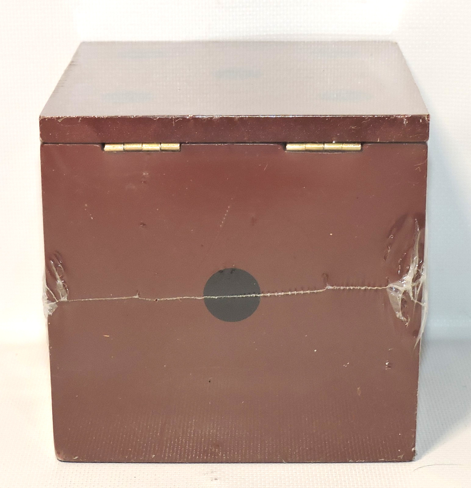 Front Porch Classics Liar’s Dice Bluffing Game Wood Box Dice Set NIB NEW, SEALED