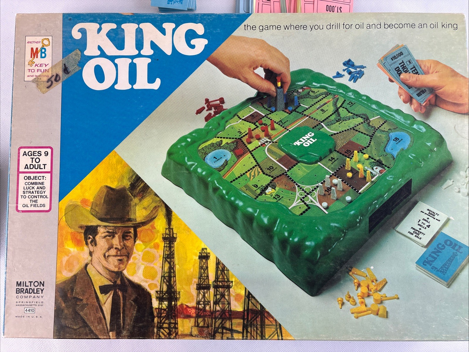 VINTAGE MILTON BRADLEY KING OIL BOARD GAME 1974 IN BOX