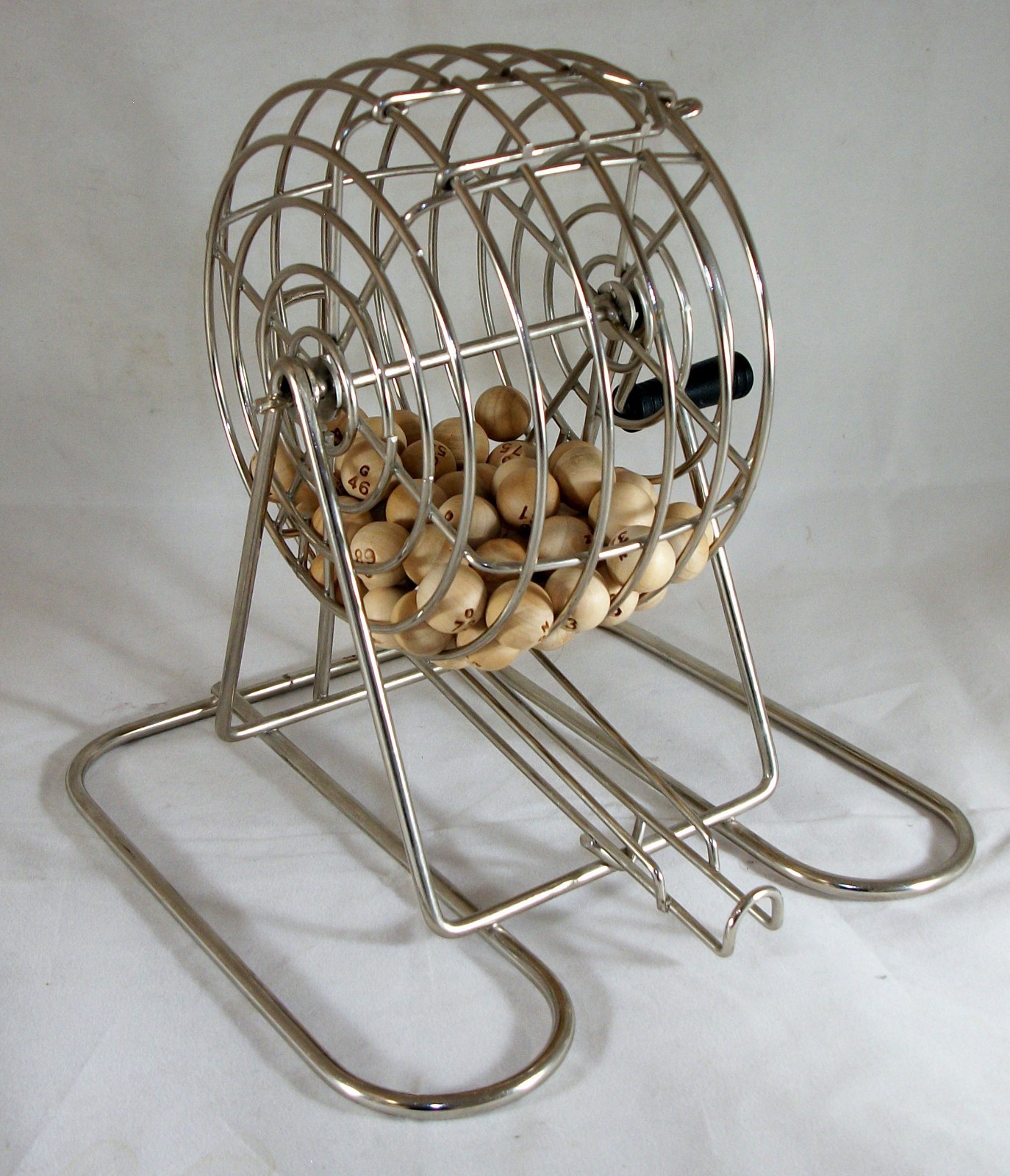 Bingo Deluxe Game Set with 8″ Wheel Cage, 5/8″ Bingo Balls, Chips, & Many Cards