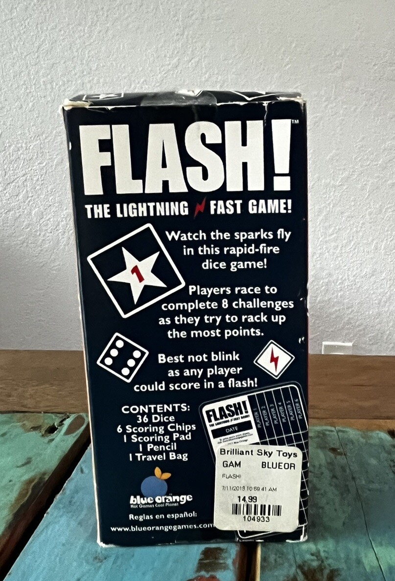FLASH! The Lightning Fast Dice Game for 2 to 6 Players by Blue Orange Games