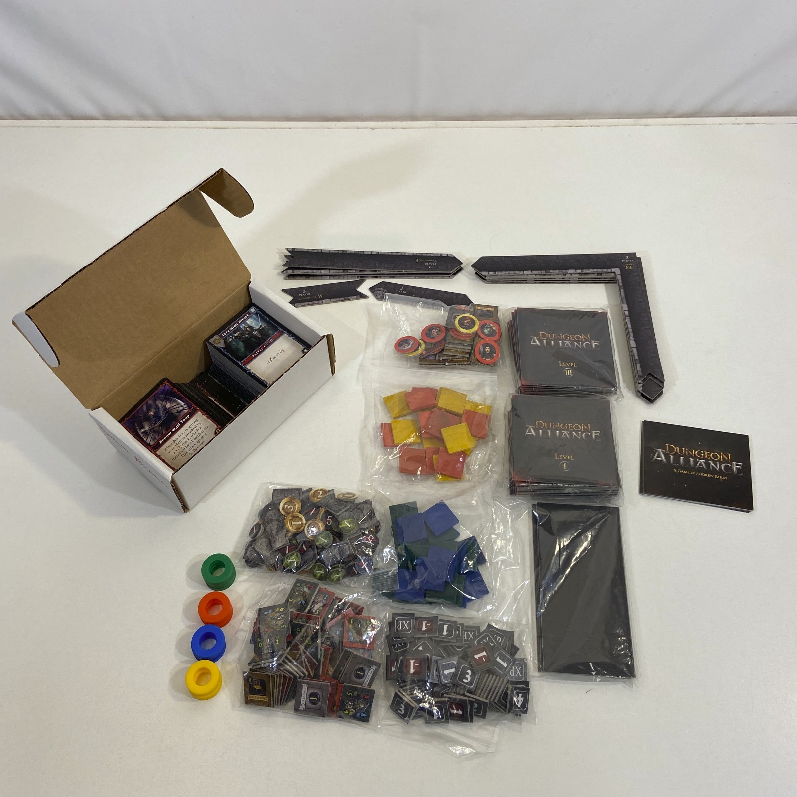 Andrew Parks Dungeon Alliance 2017 Quixiotic Board Game MISSING MINI FIGURES