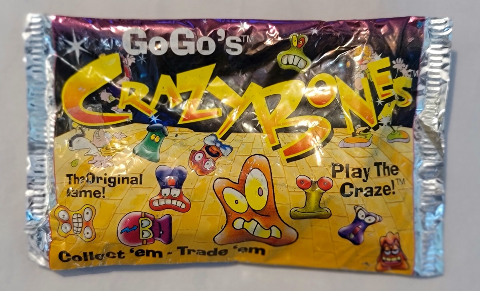 6 GoGo CRAZY BONE PACKS: 1 SERIES ONE, 1 “RED THINGS & 4 “SPORTS” PACKS ☆