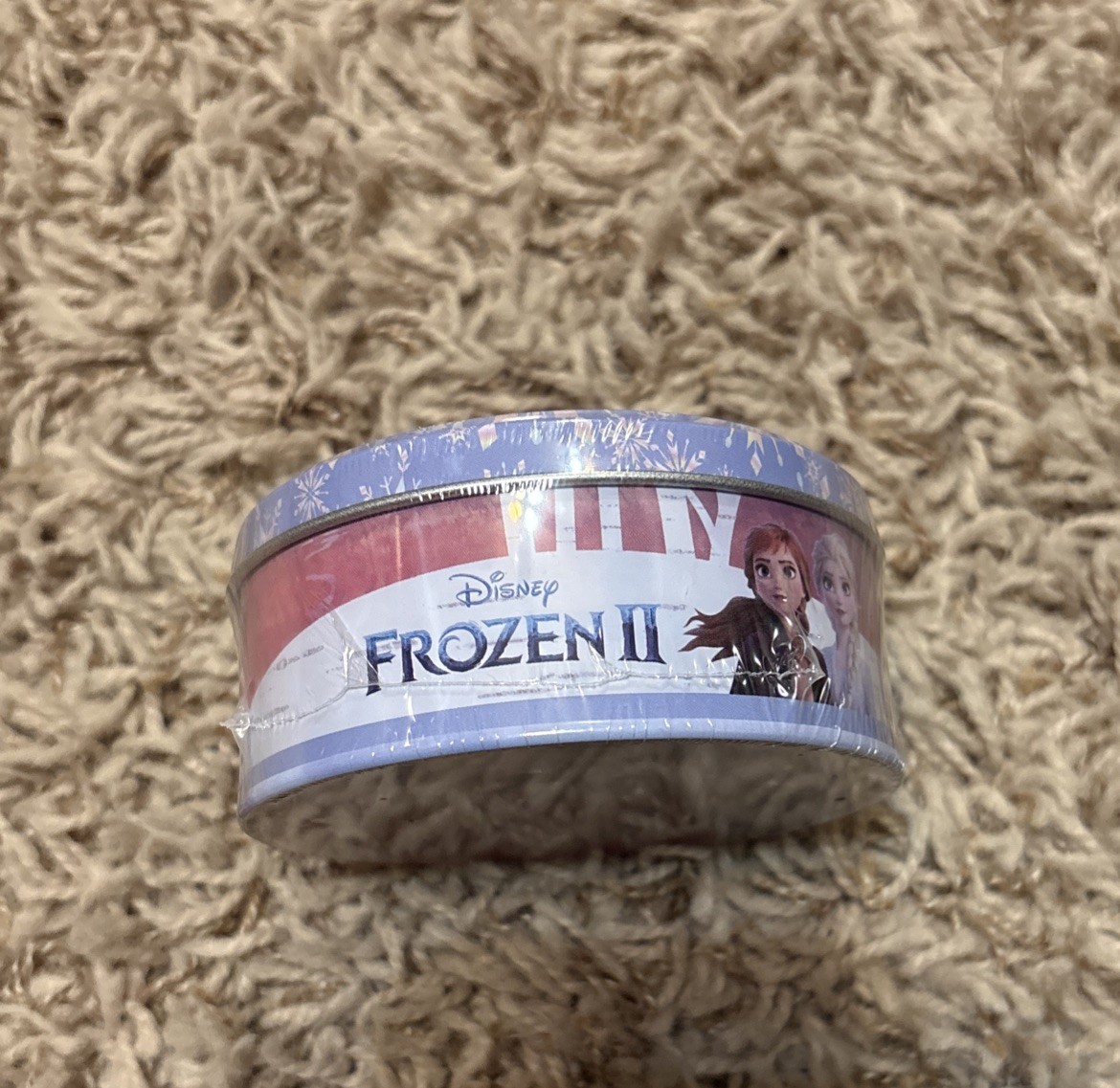 Disney FROZEN II Spot it! Card in Tin