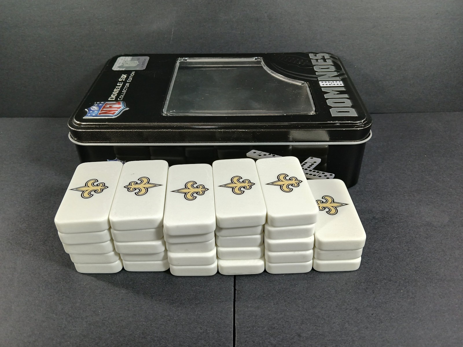 Officially Licensed NFL New Orleans Saints 28 Piece Dominoes Game – Pre-owned