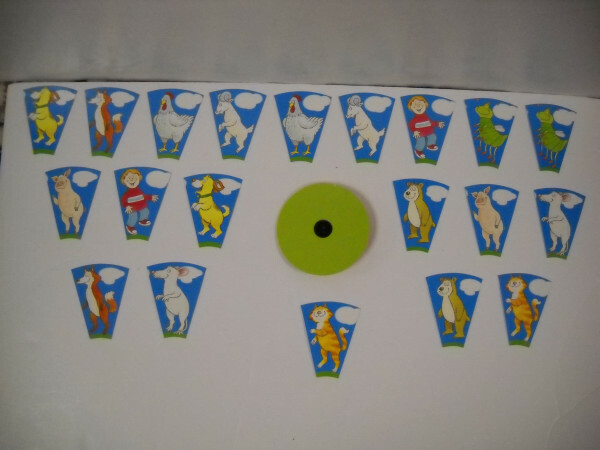 Learning Resources Ring A-Round Mix & Match CVC Word Game Self-Checking New!