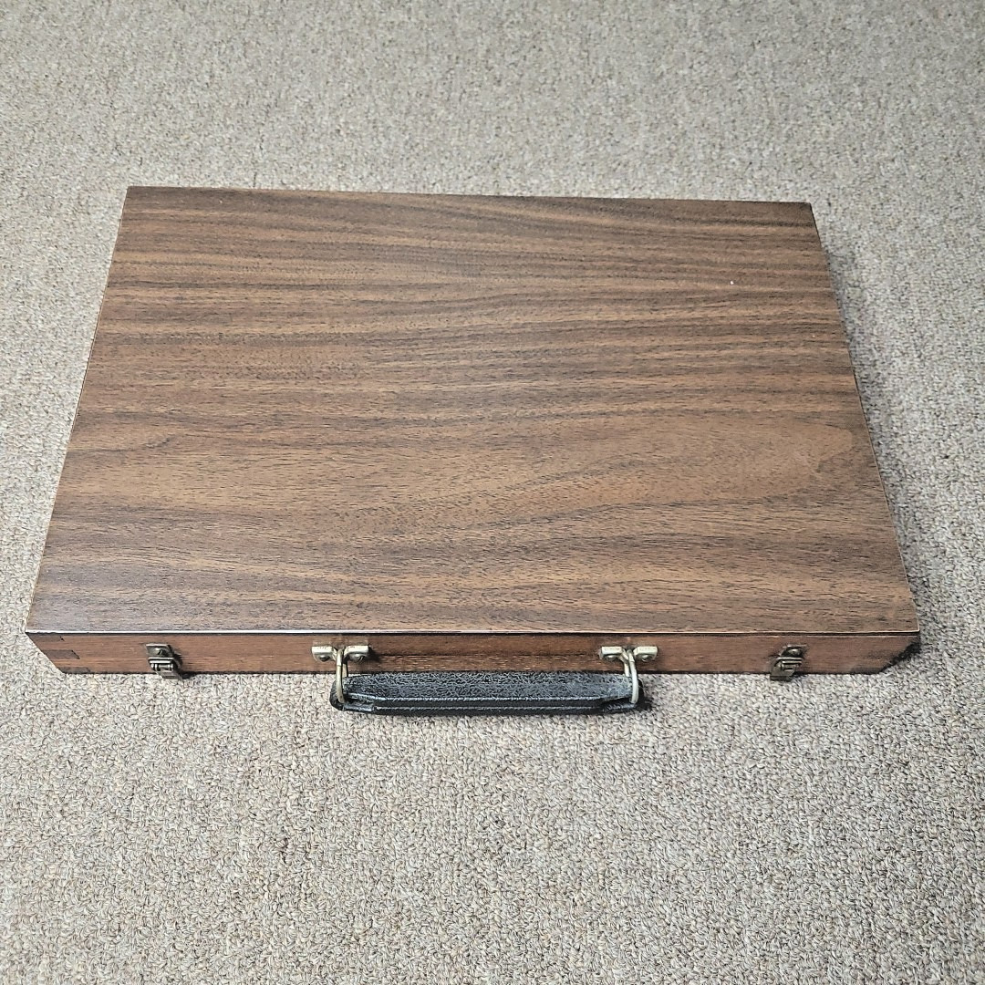 Vintage Backgammon Set-cork Board Green/white Points Marbled Chips Wood Case.