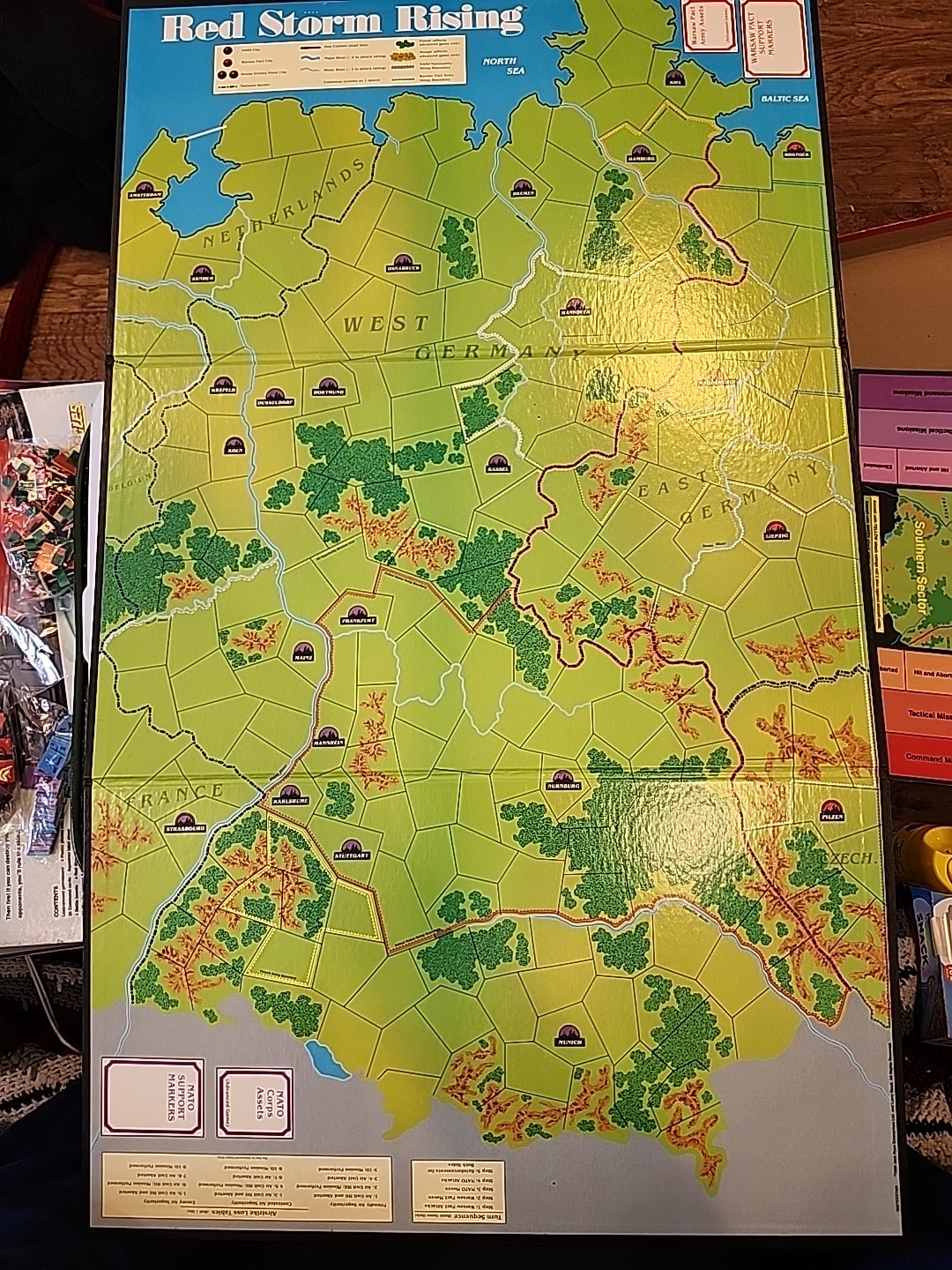 RED STORM RISING War Strategy Board Game Tom Clancy Complete 1989 READ