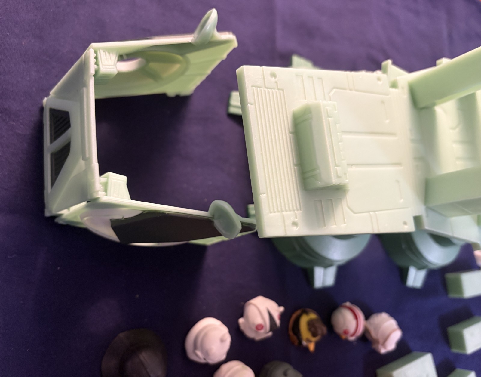 Hasbro Angry Birds Star Wars AT-AT Attack Game w/ Instructions