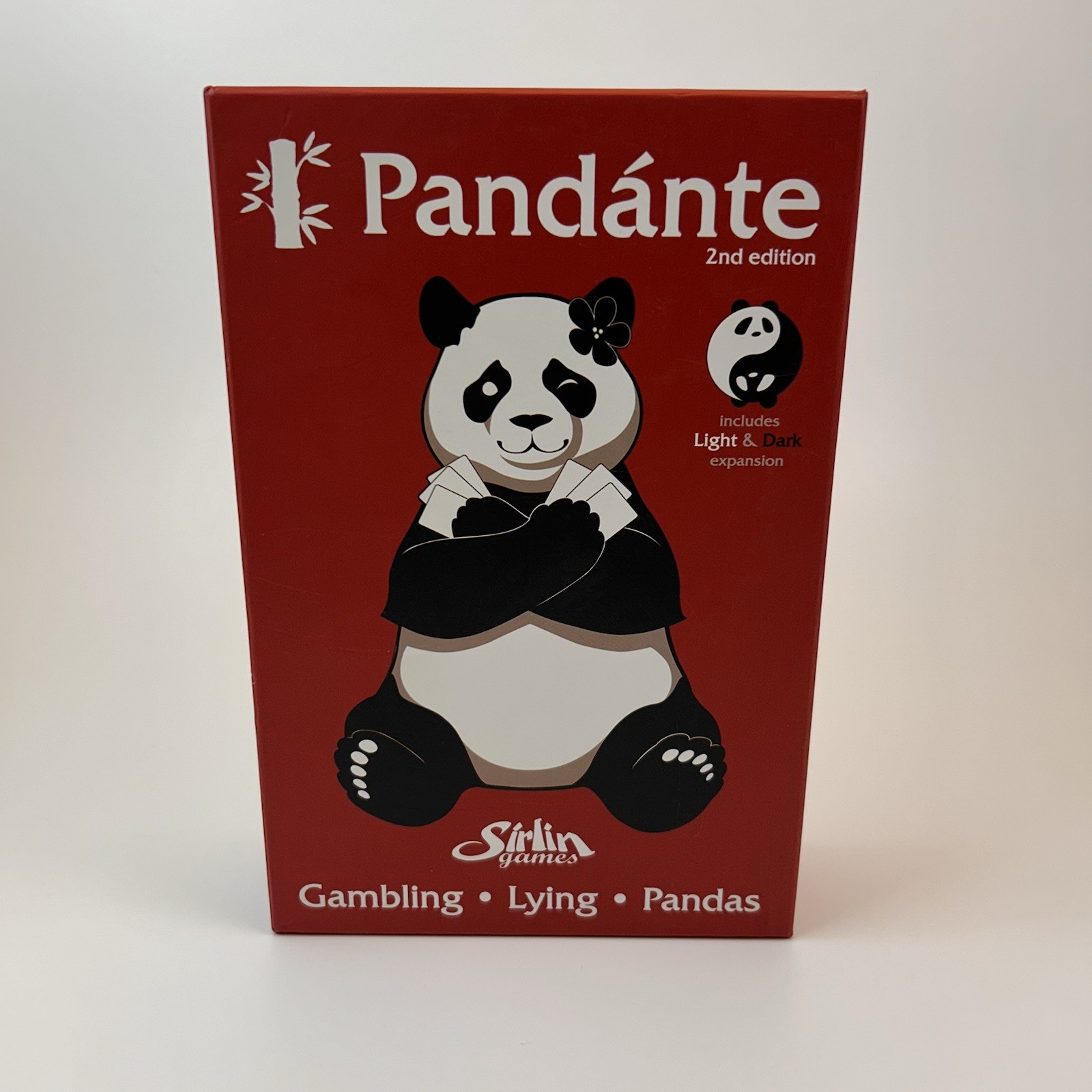 Pandánte 2nd Edition Game with Light & Dark Expansion Sirlin Games