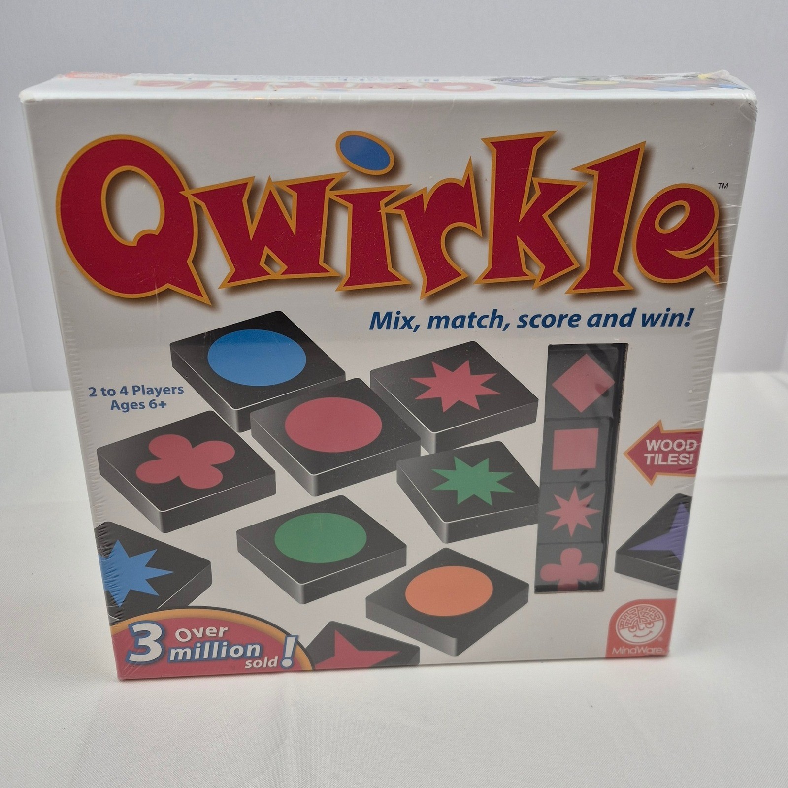 Qwirkle Board Game MindWare NEW Sealed Family Strategy Shapes Colors Puzzle 6+