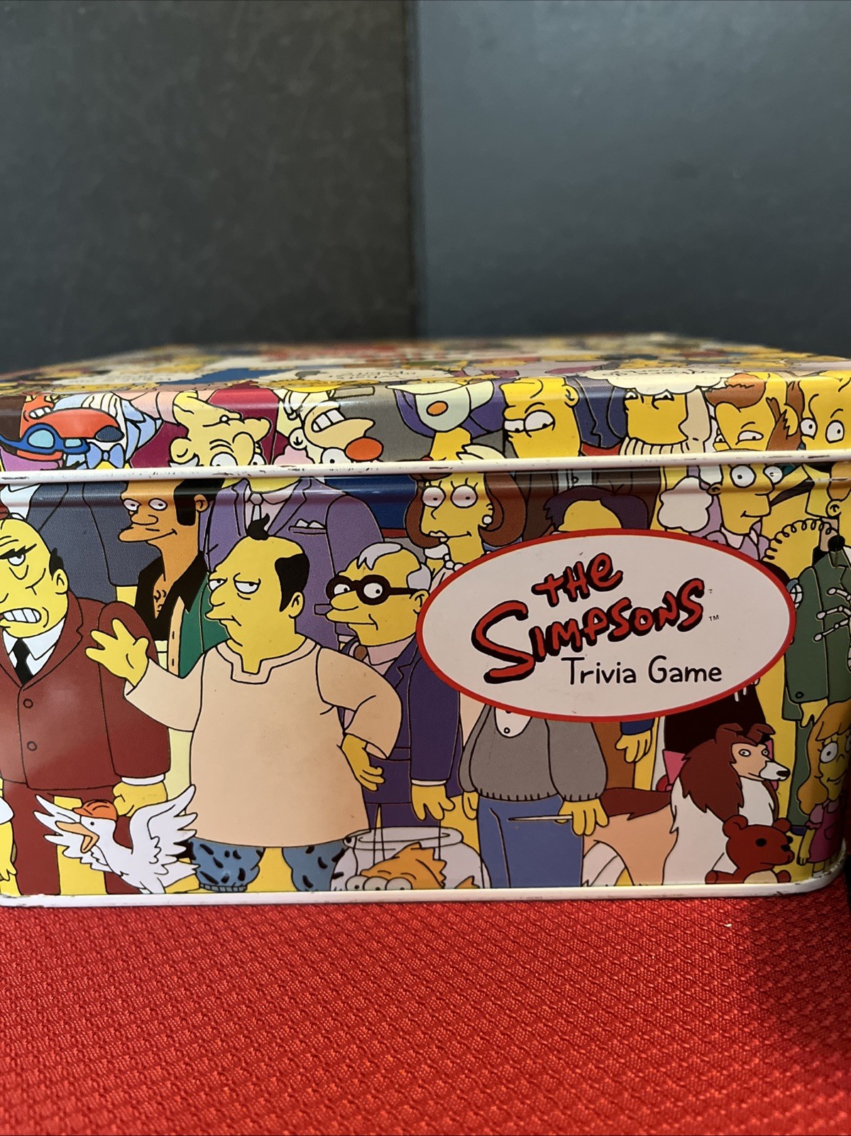 2000 The Simpsons Trivia Game in Collector Tin Complete