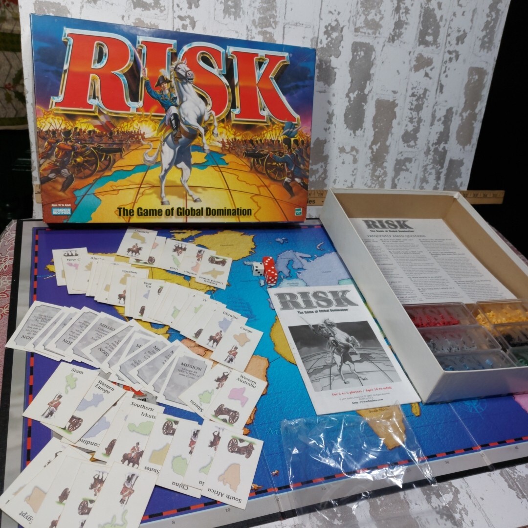 1999 Parker Brothers Hasbro Risk Board Game of Global Domination Complete