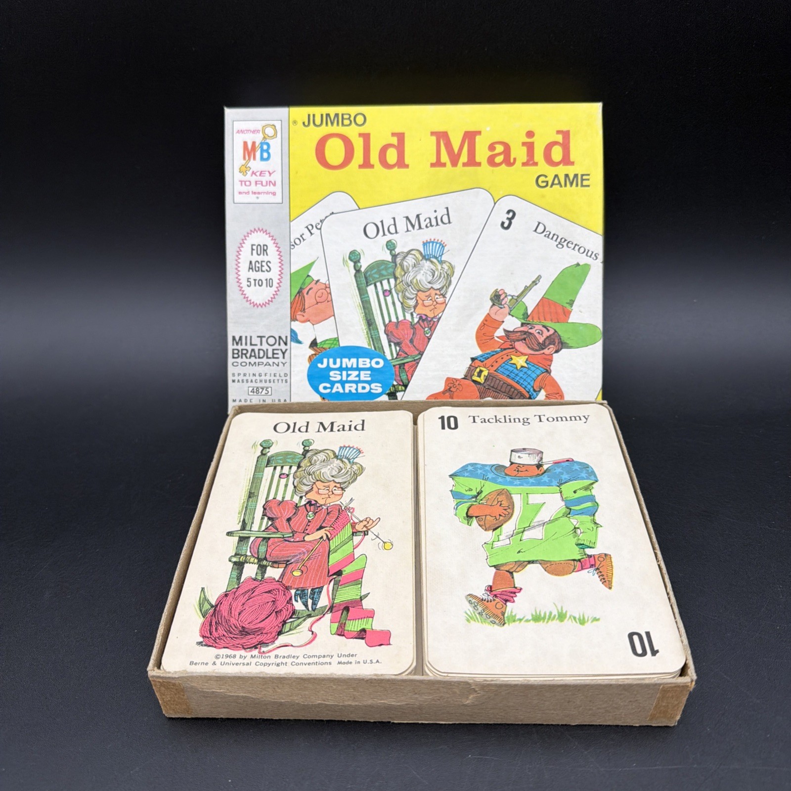 VINTAGE 1968 MILTON BRADLEY OLD MAID JUMBO CARD GAME COMPLETE AGES 5-10